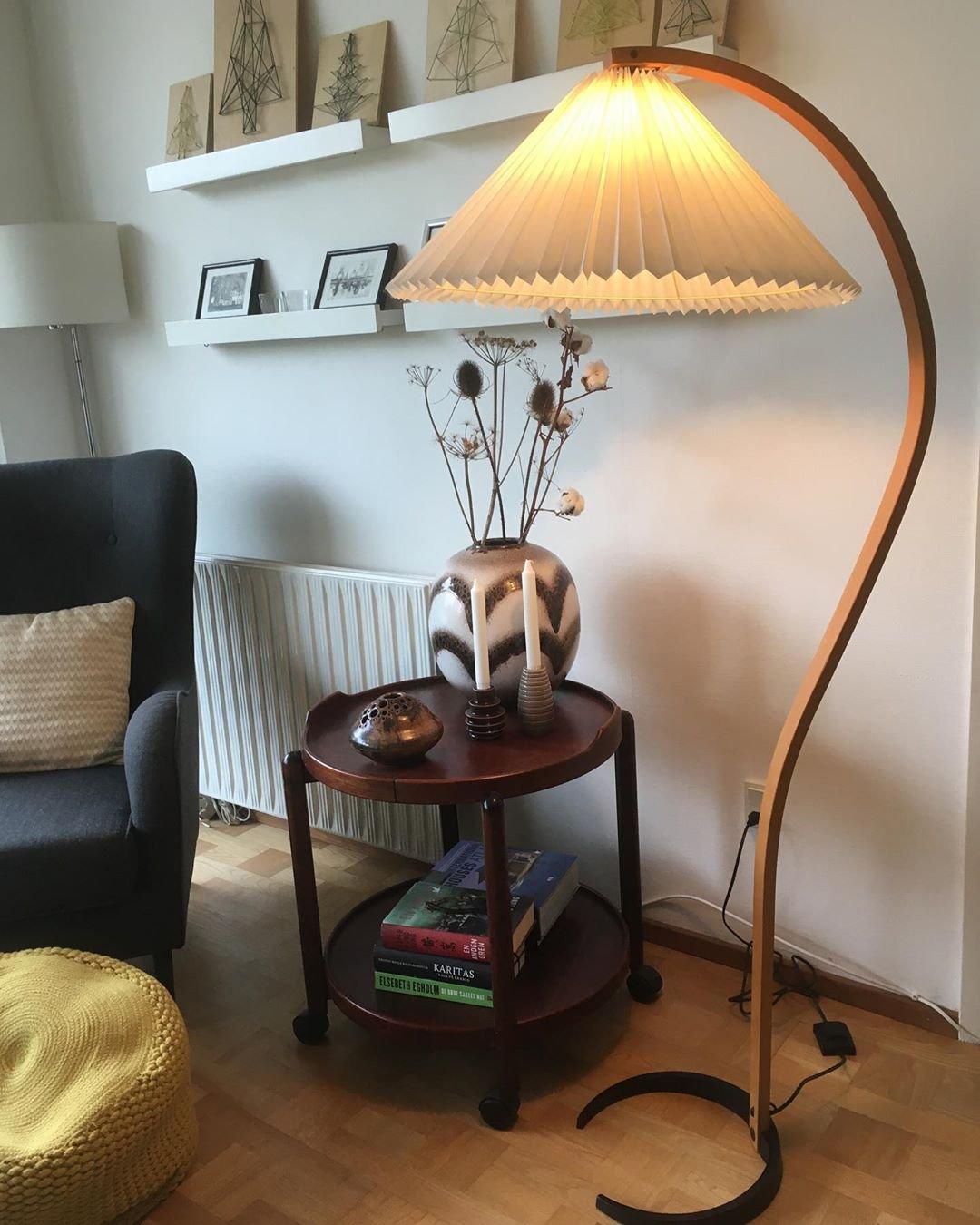 Viaro Wood Floor Lamp-Neutral Decor