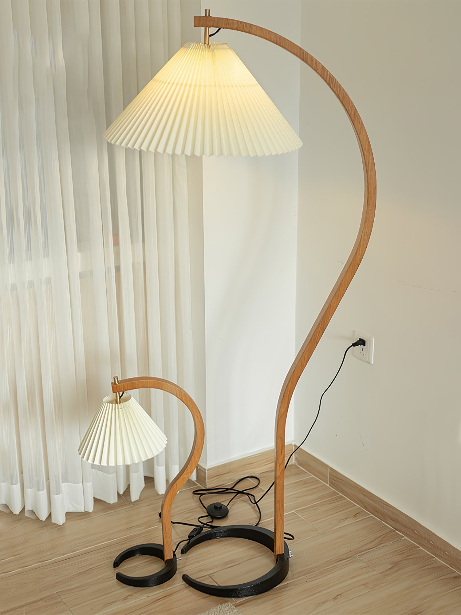 Viaro Wood Floor Lamp-Neutral Decor