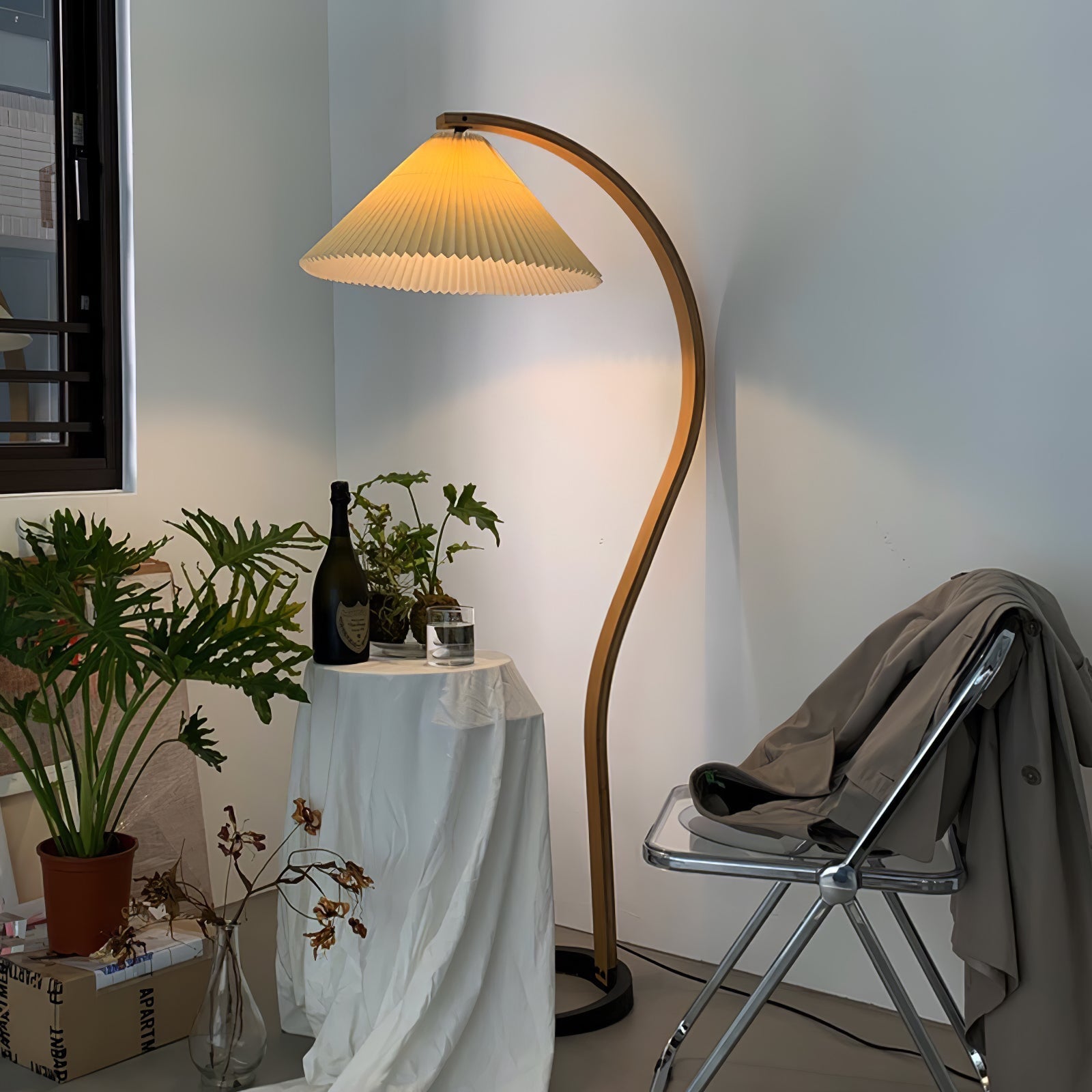 Viaro Wood Floor Lamp-Neutral Decor