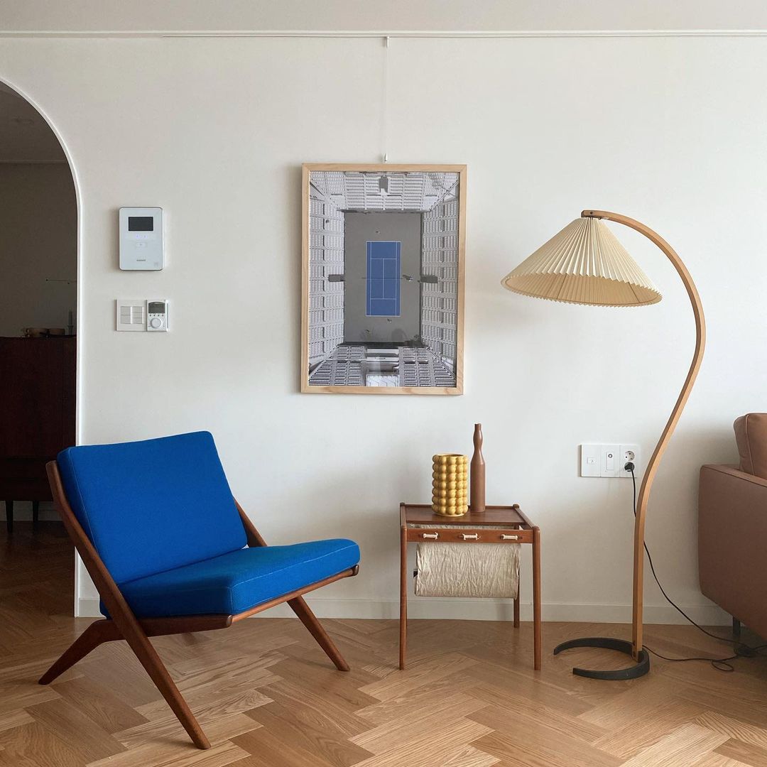 Viaro Wood Floor Lamp-Neutral Decor