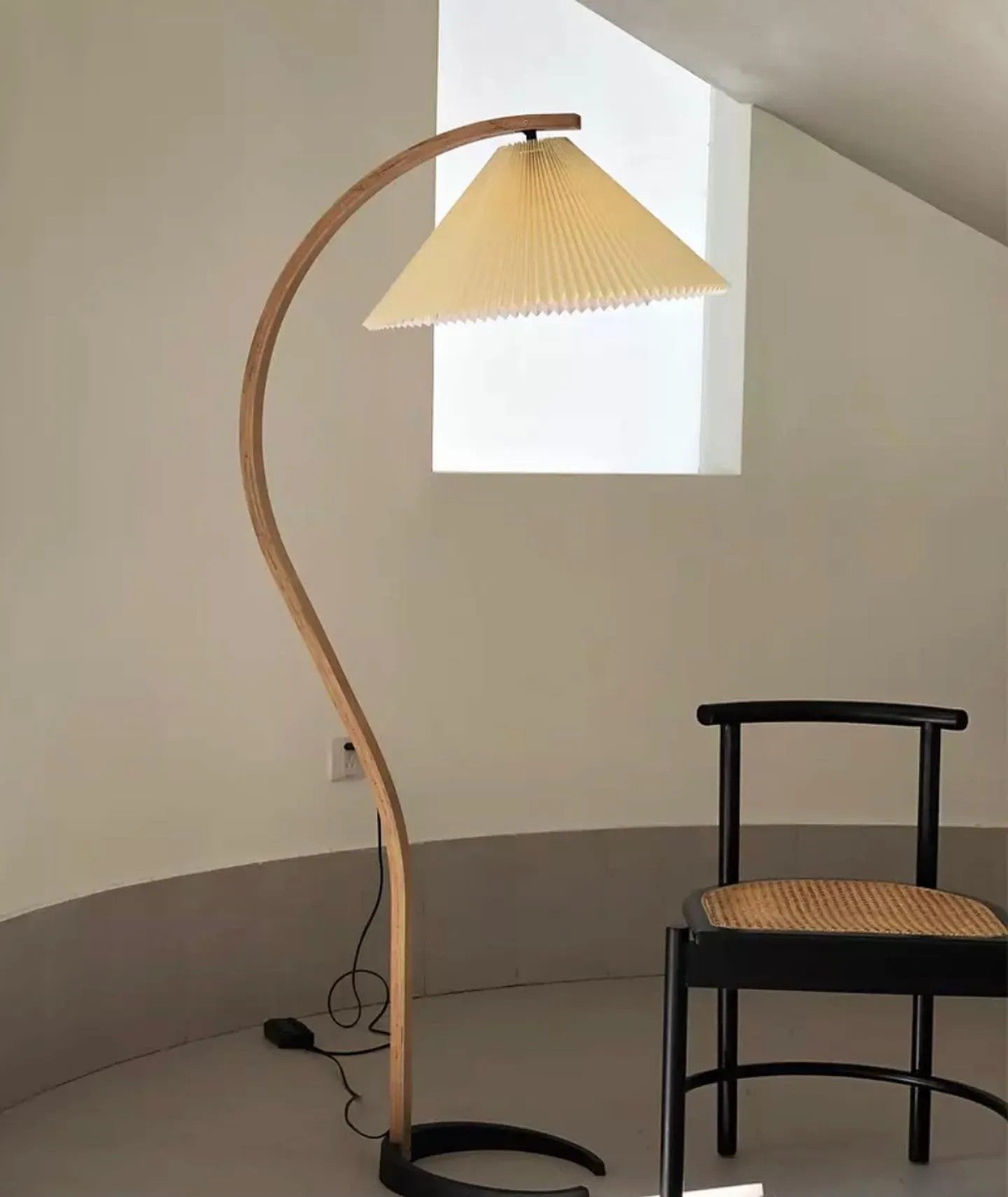 Viaro Wood Floor Lamp-Neutral Decor