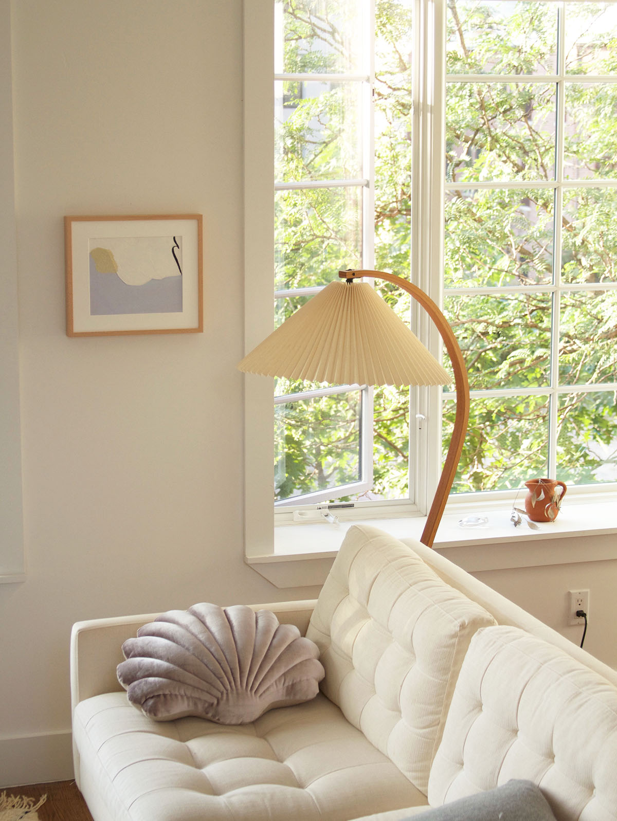 Viaro Wood Floor Lamp-Neutral Decor