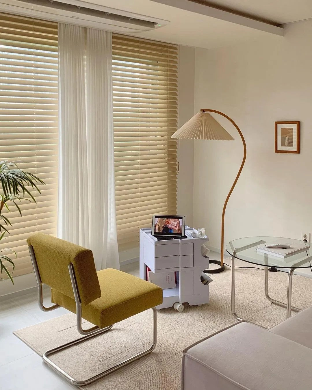 Viaro Wood Floor Lamp-Neutral Decor