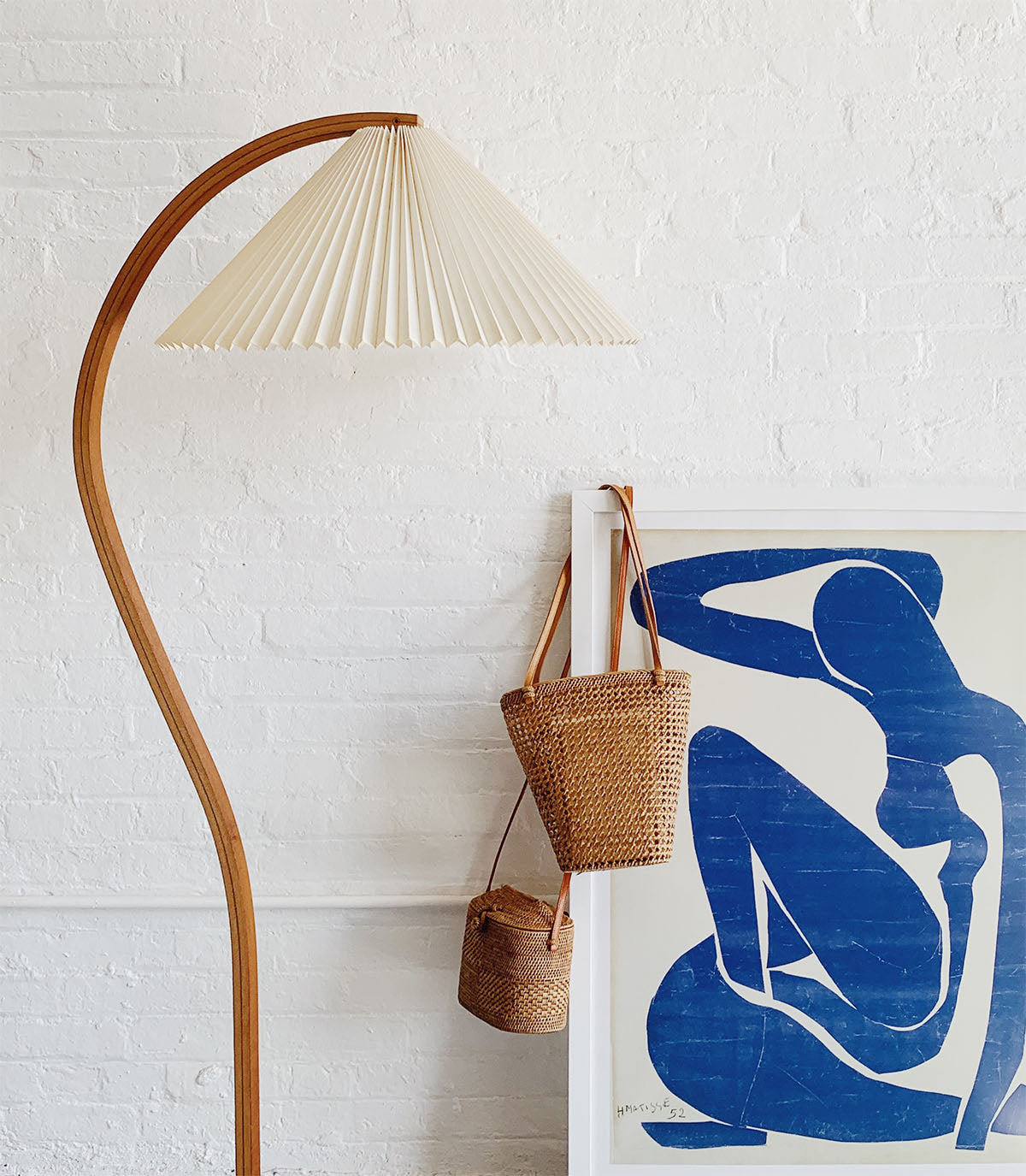 Viaro Wood Floor Lamp-Neutral Decor