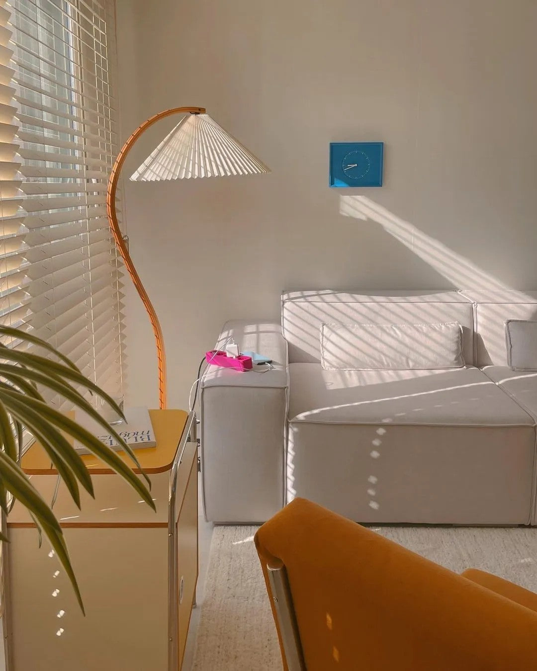 Viaro Wood Floor Lamp-Neutral Decor