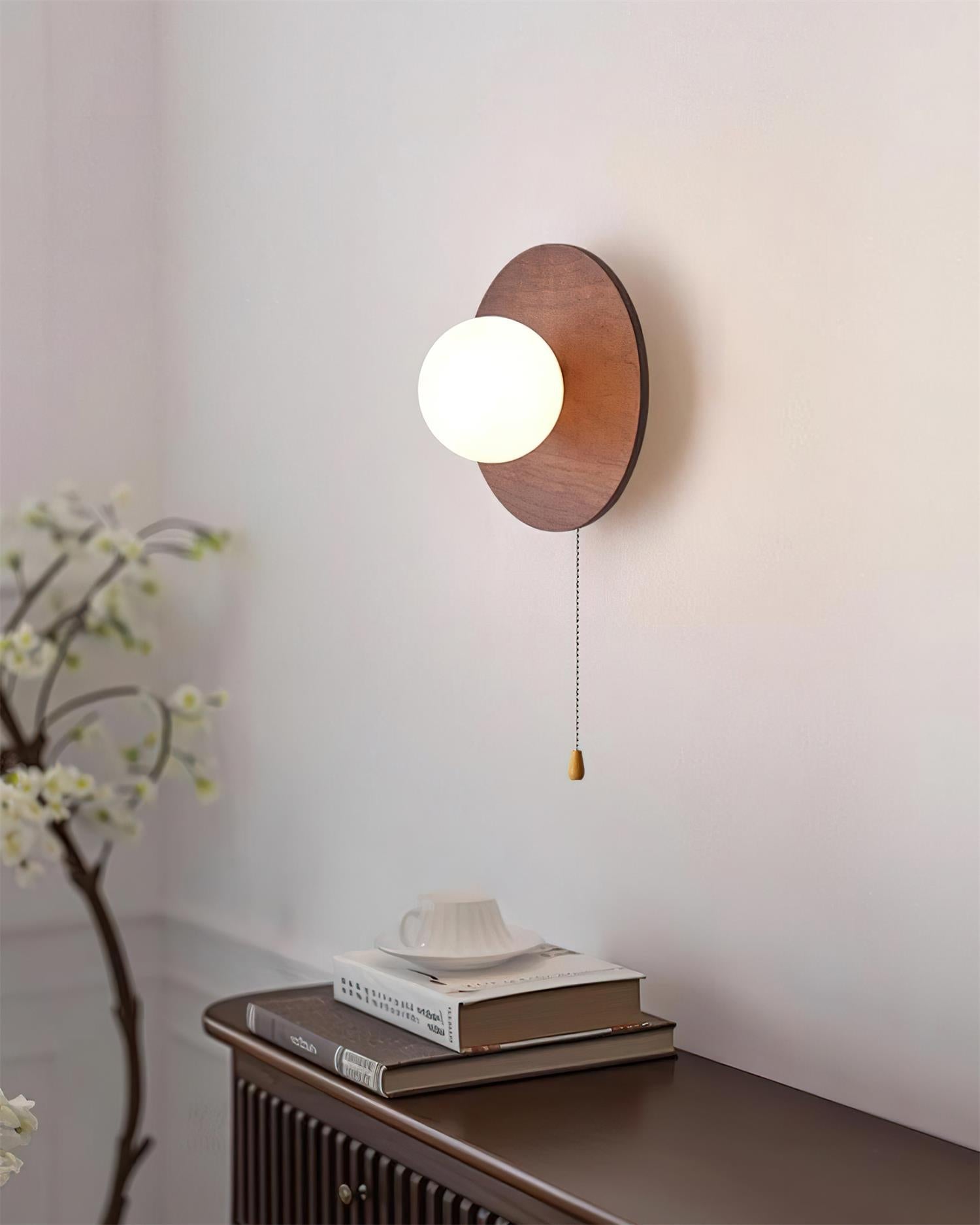Olyne Wall Lamp
