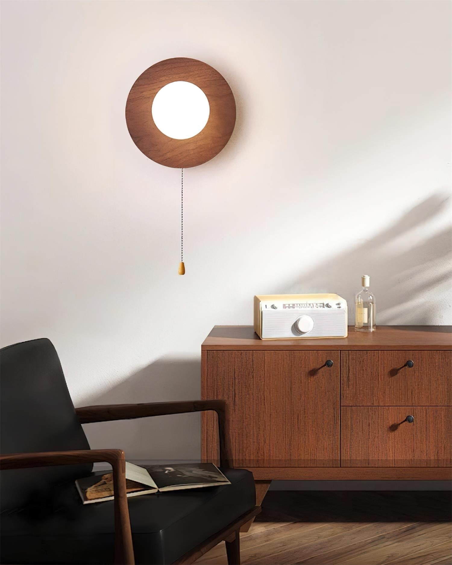 Olyne Wall Lamp