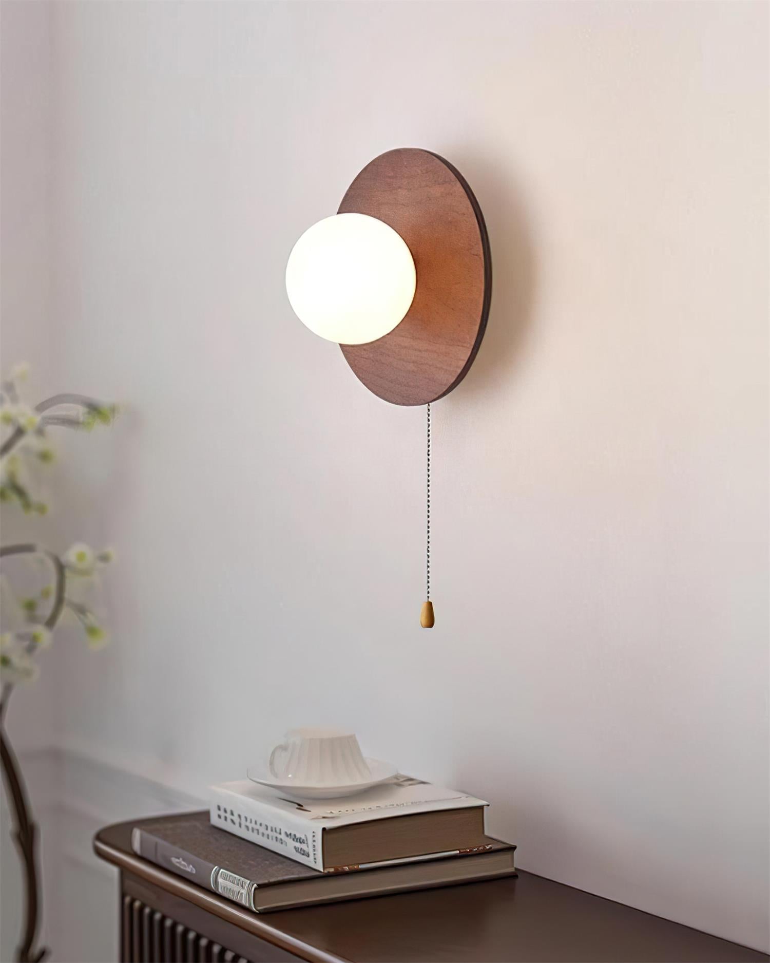Olyne Wall Lamp