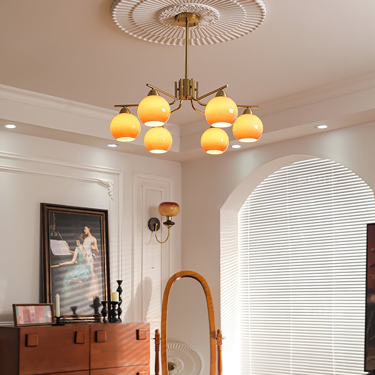 Lustra Chandelier Brass Caramel Globe Minimalist-Neutral Decor