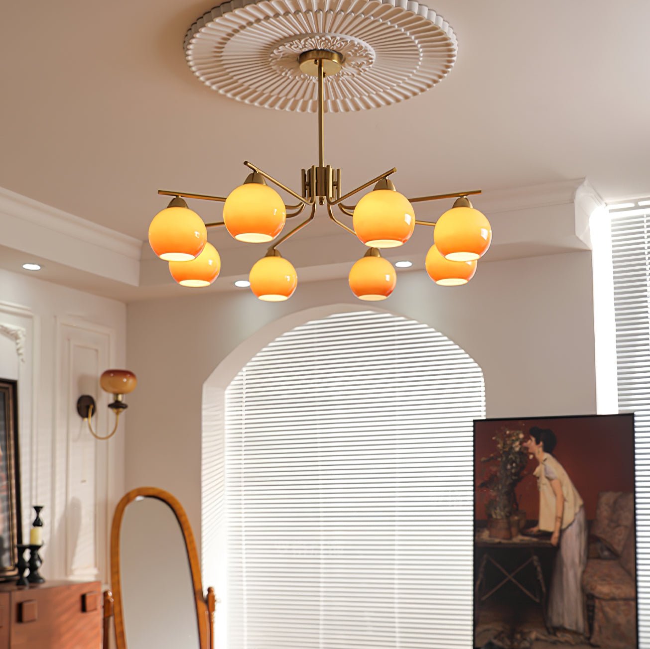 Lustra Chandelier Brass Caramel Globe Minimalist-Neutral Decor