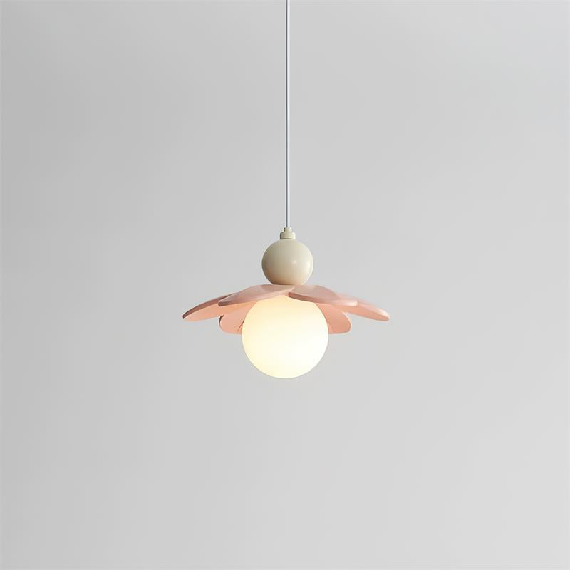 Elara Pendant Light