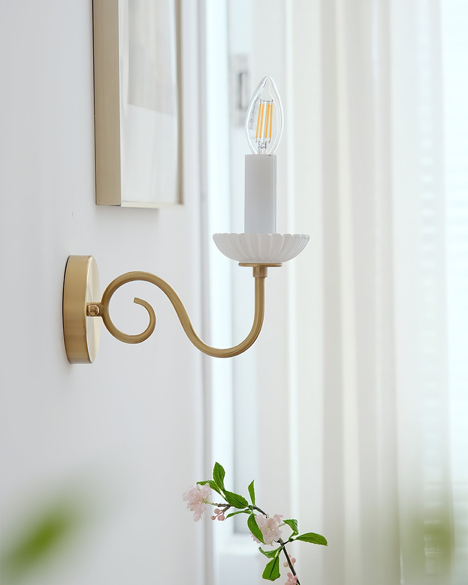 Chloe Wall Lamp