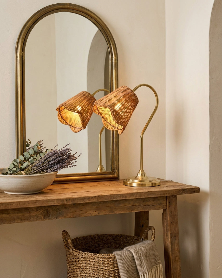 Cyrus Table Light