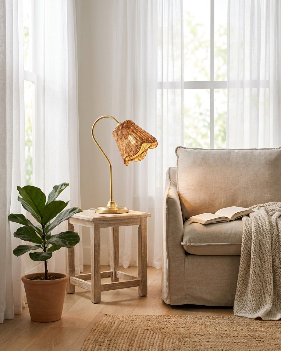 Cyrus Table Light