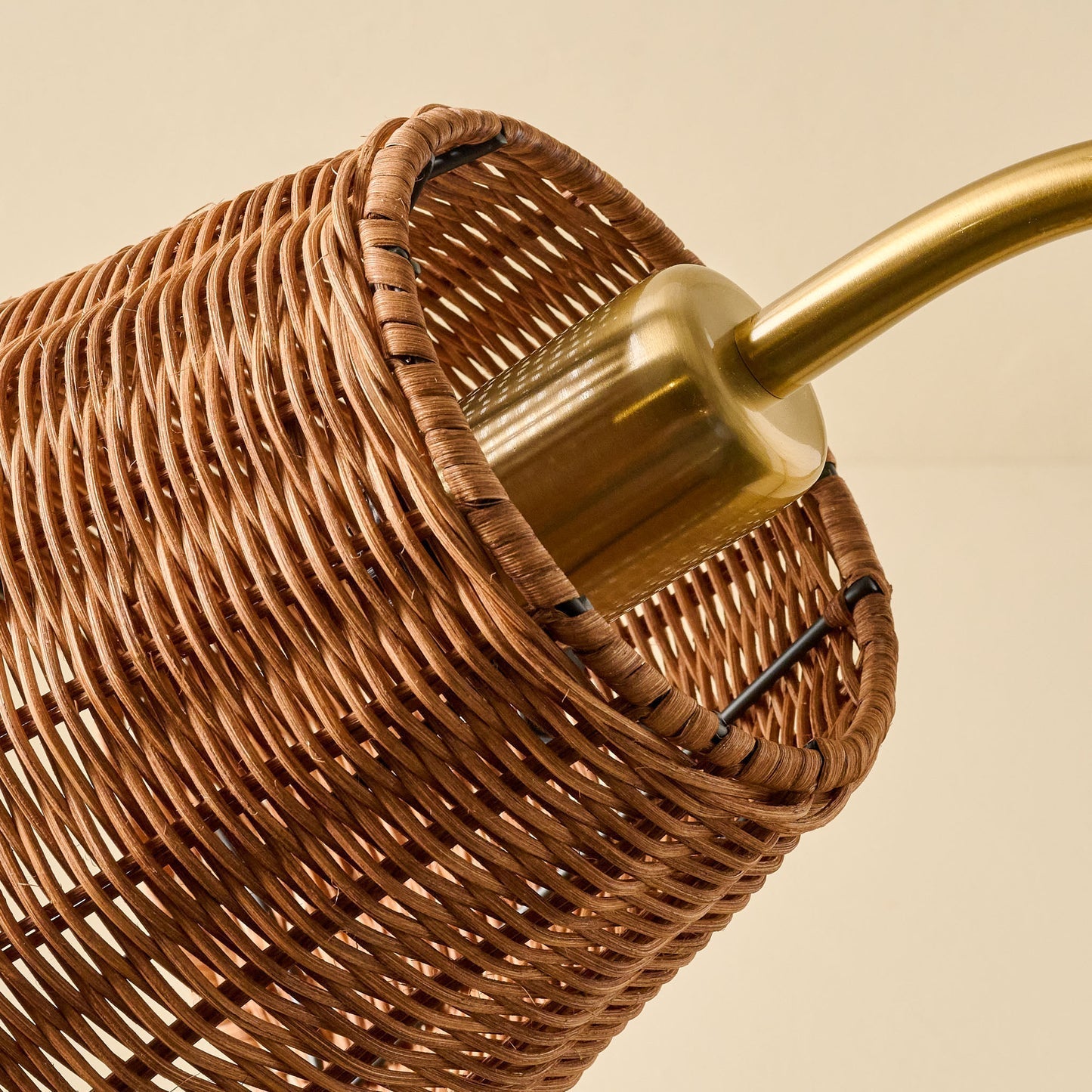 Cyrus Table Light