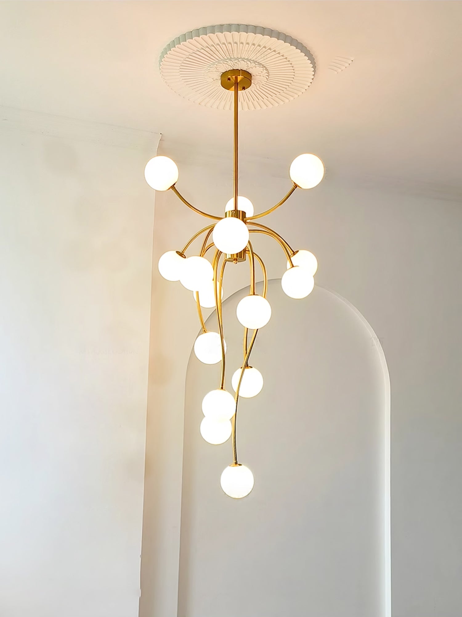 Astralyn Brass Globe Chandelier-Neutral Decor