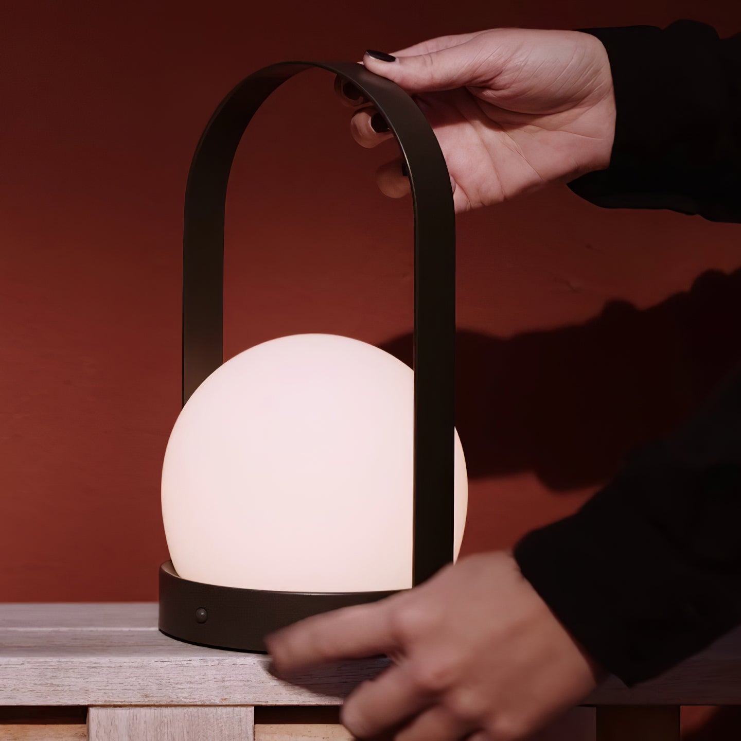 Zenon Glass Minimalist Table Lamp-Neutral Decor