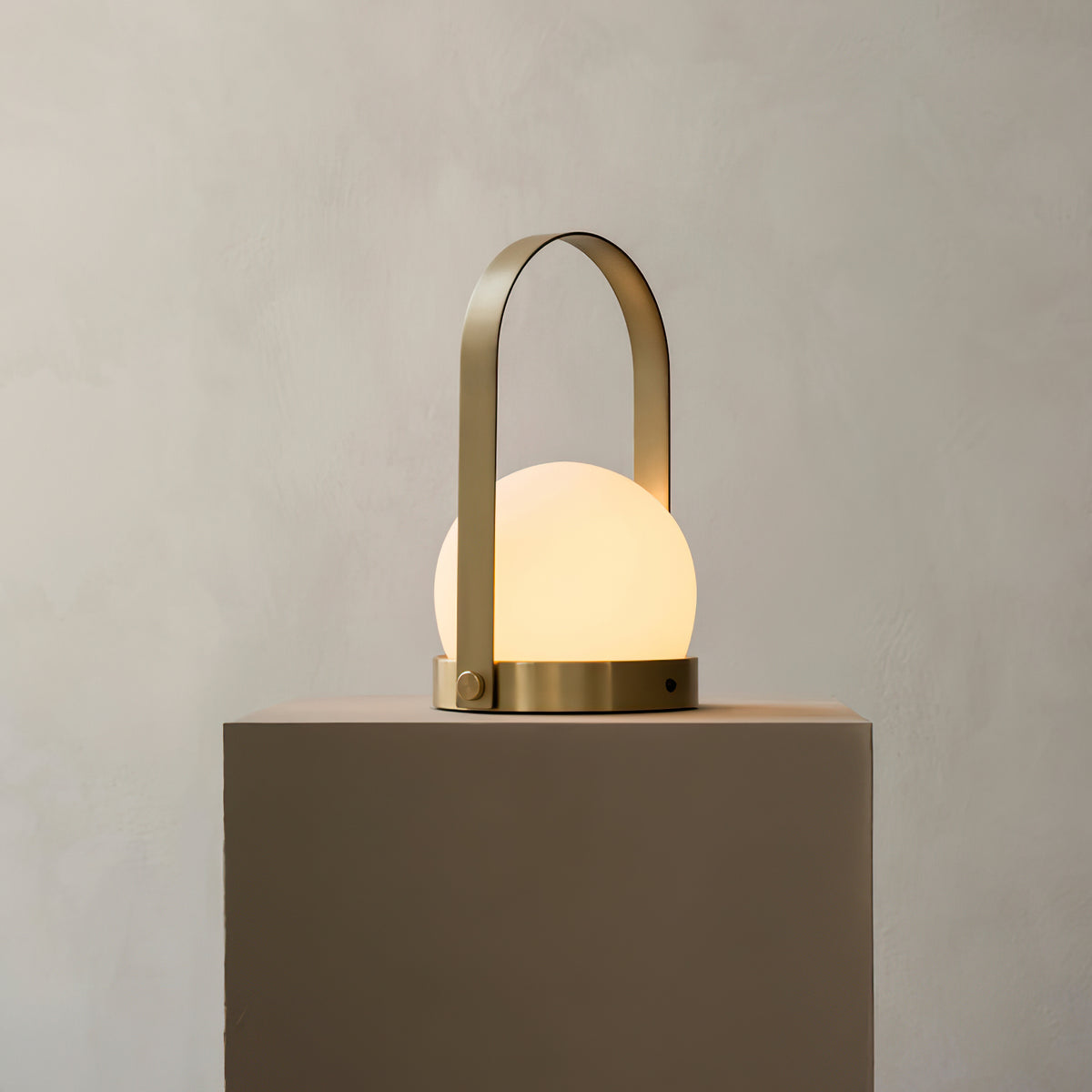 Zenon Glass Minimalist Table Lamp-Neutral Decor