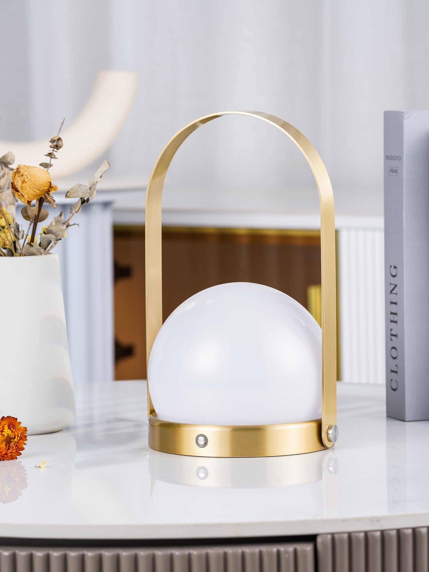 Zenon Glass Minimalist Table Lamp-Neutral Decor