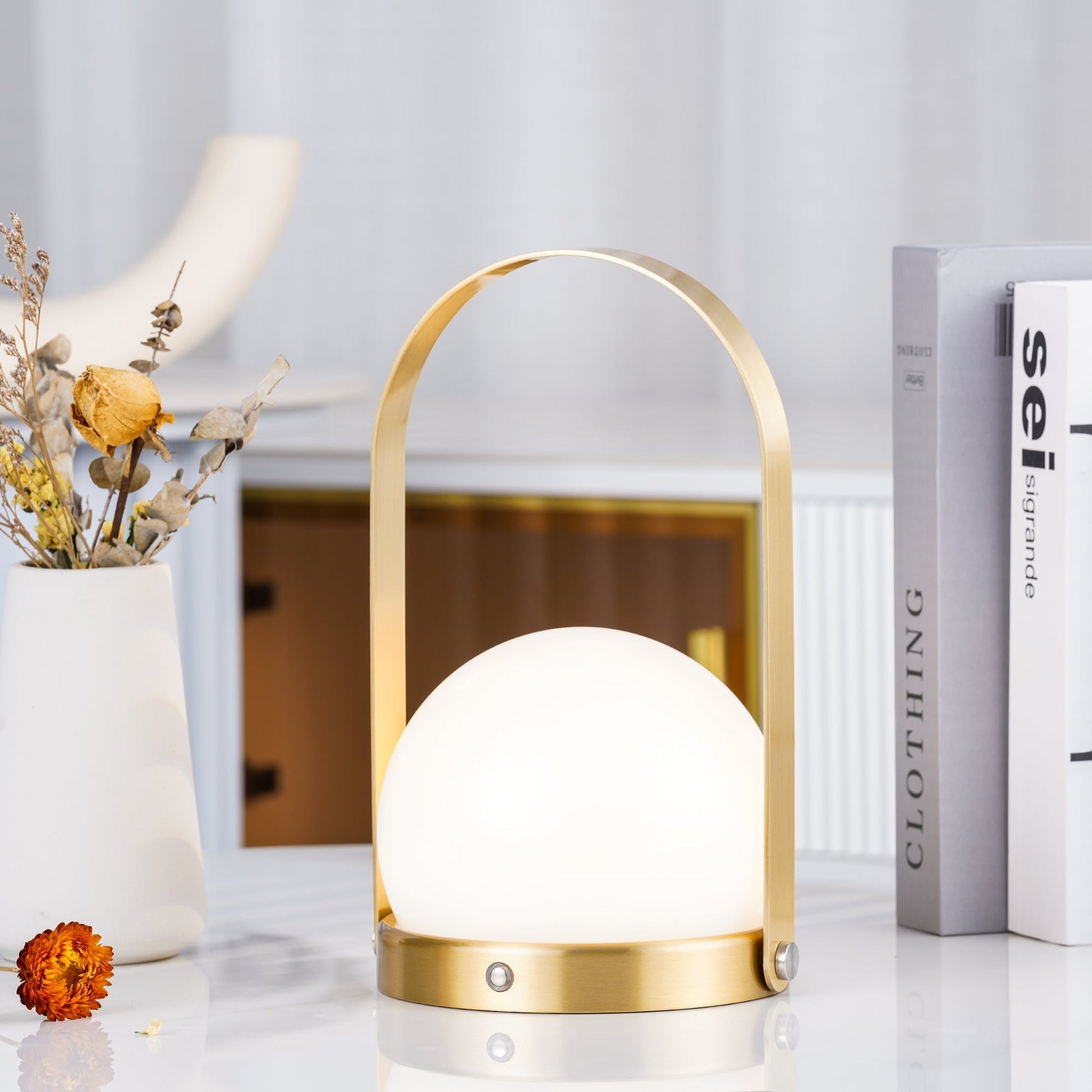 Zenon Glass Minimalist Table Lamp-Neutral Decor