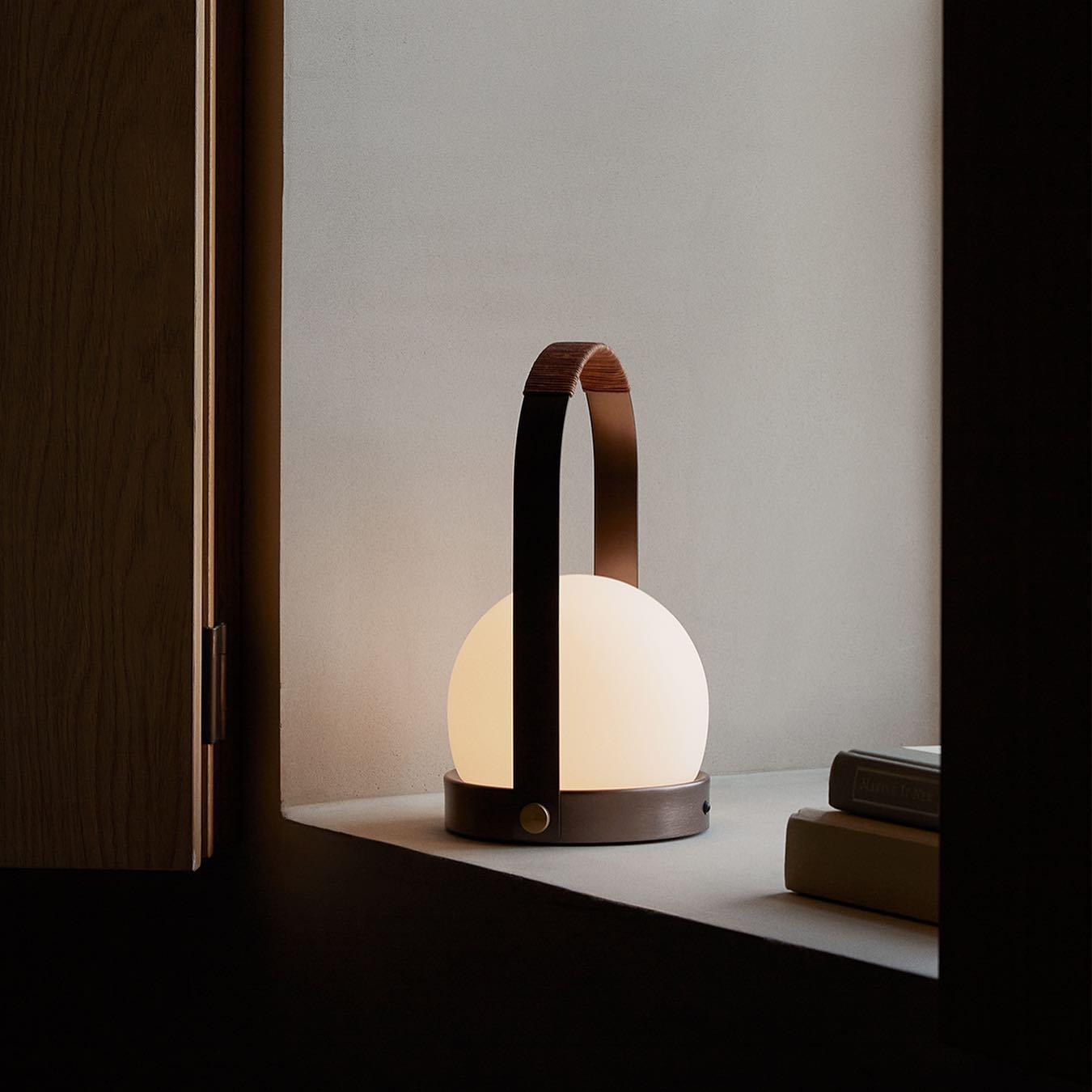 Zenon Glass Minimalist Table Lamp-Neutral Decor