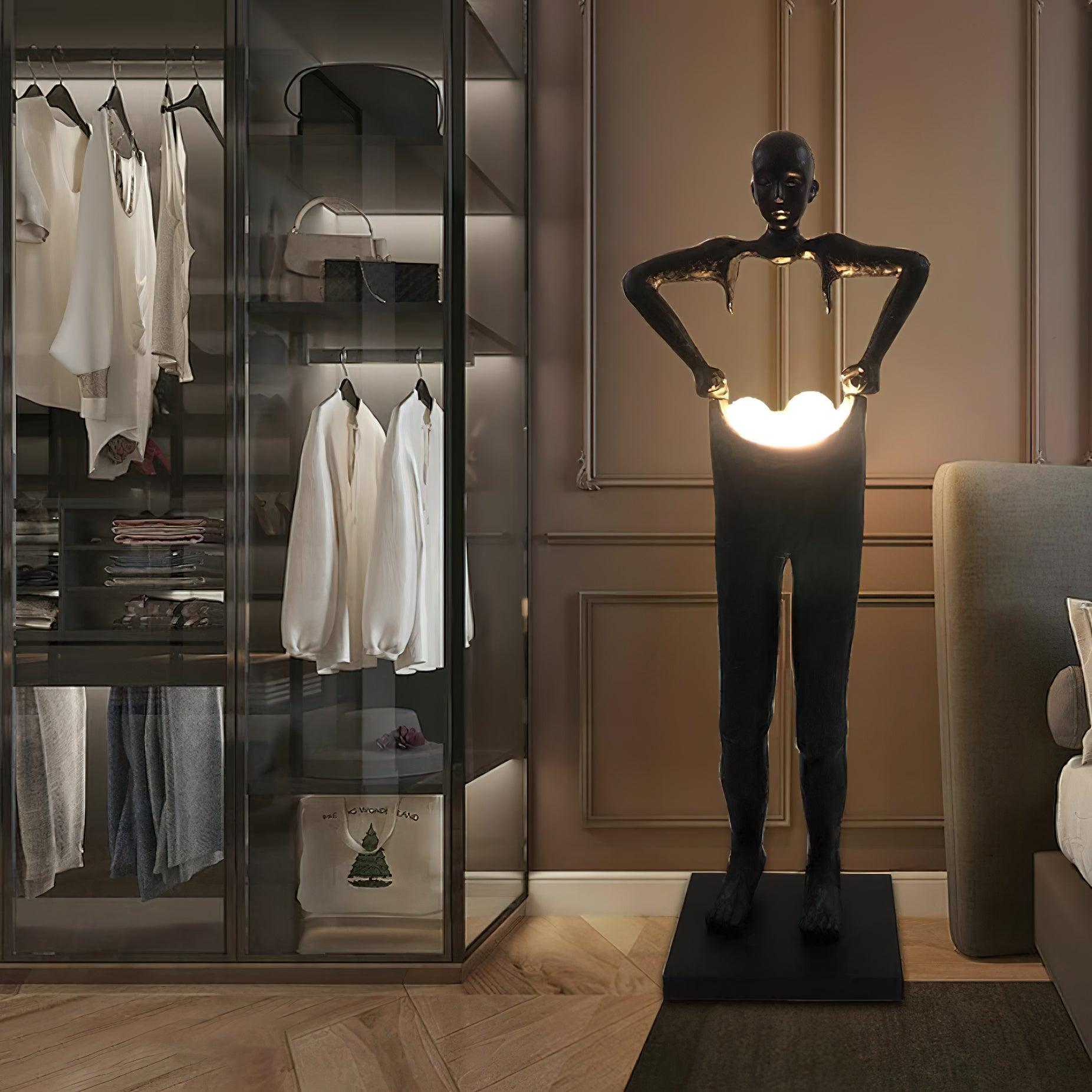 Vamiryra Sculptural Black Floor Lamp-Neutral Decor