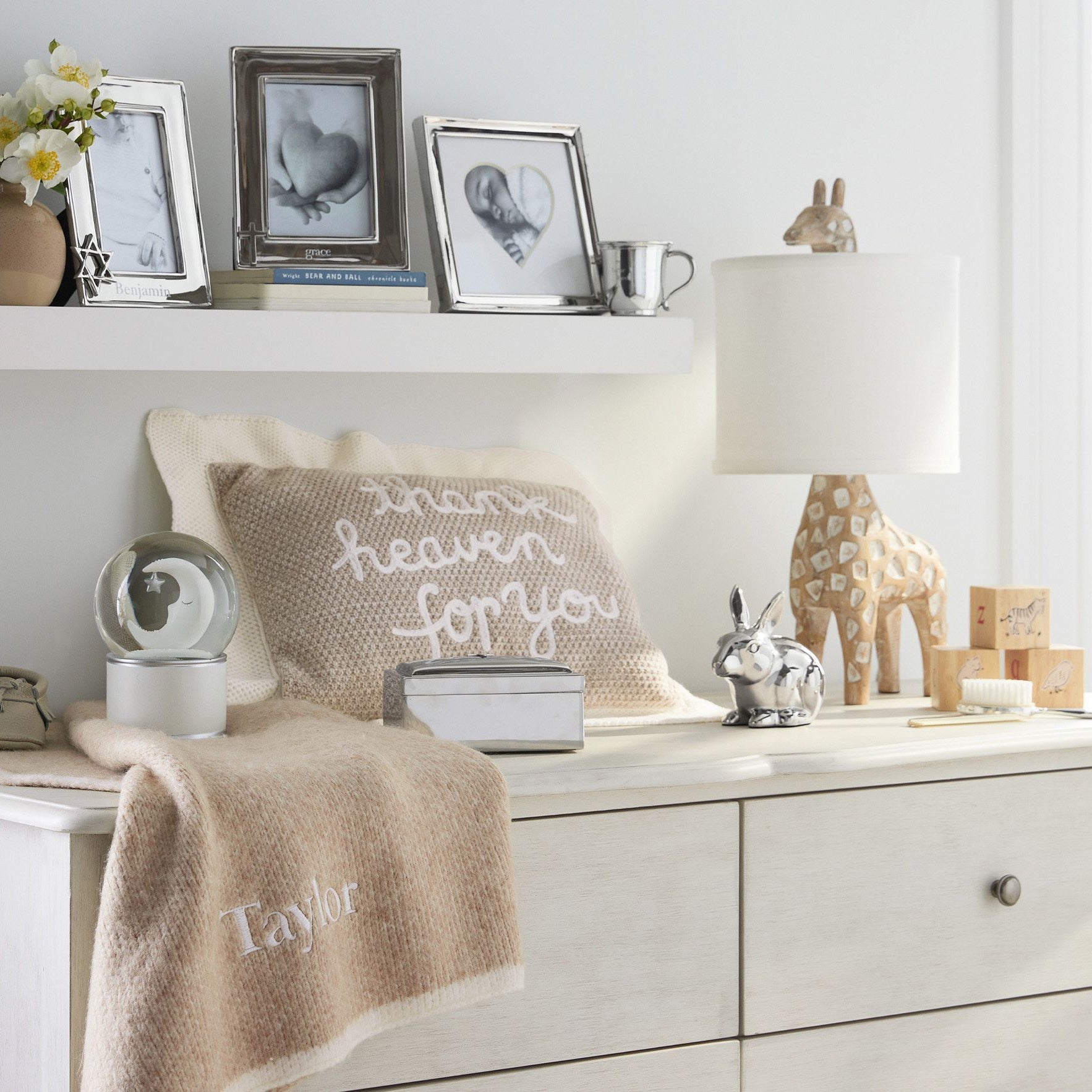 Noah Table Lamp