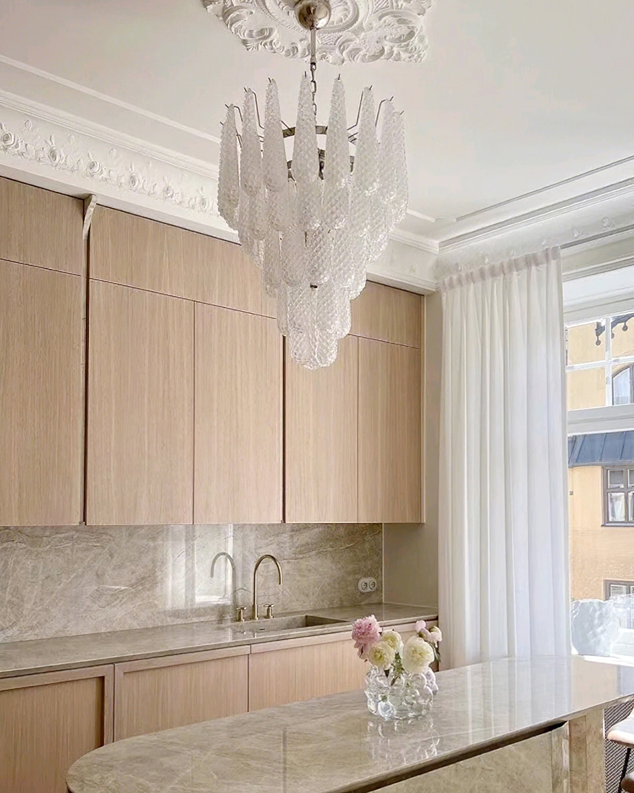 Echode Chandelier