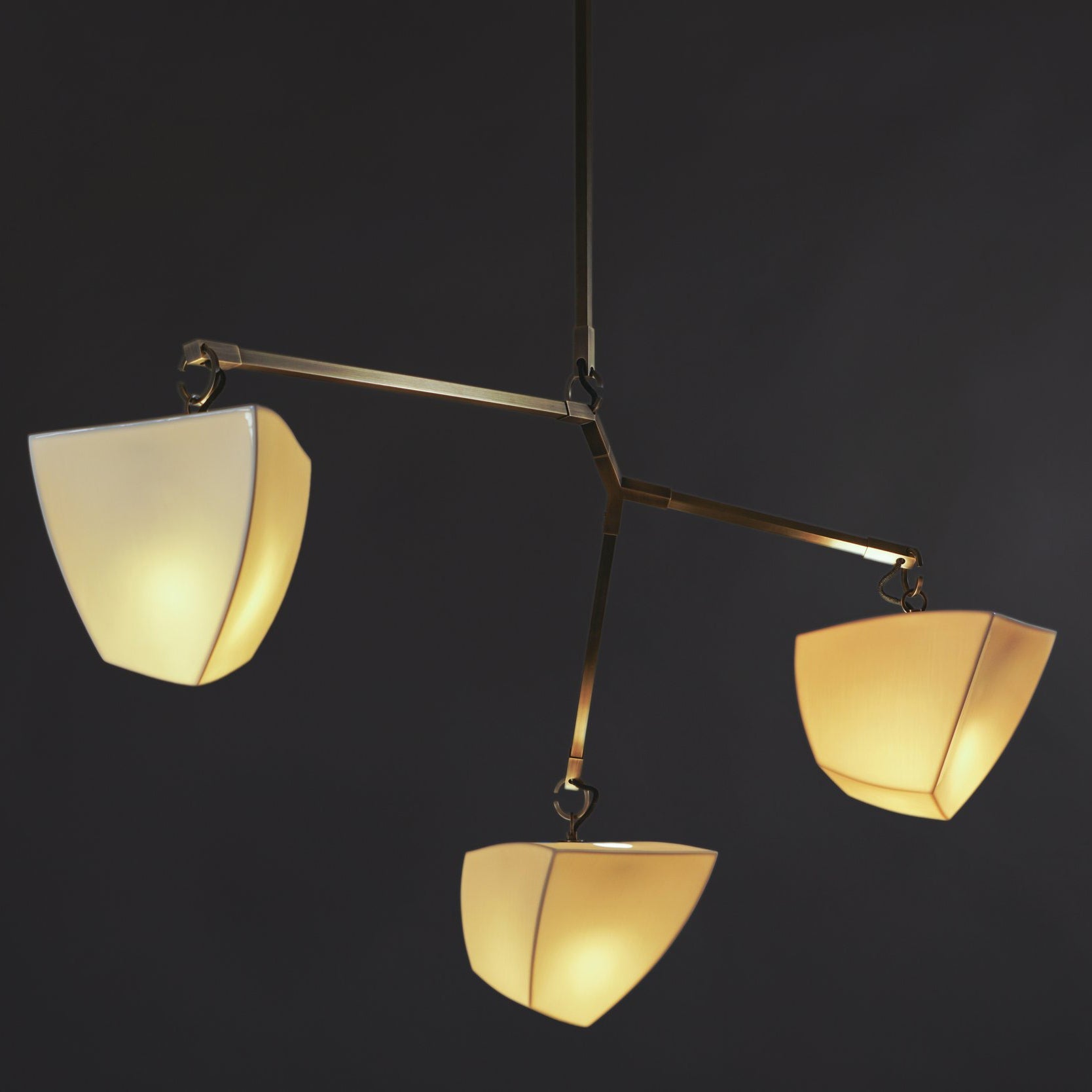 Caelum Chandelier