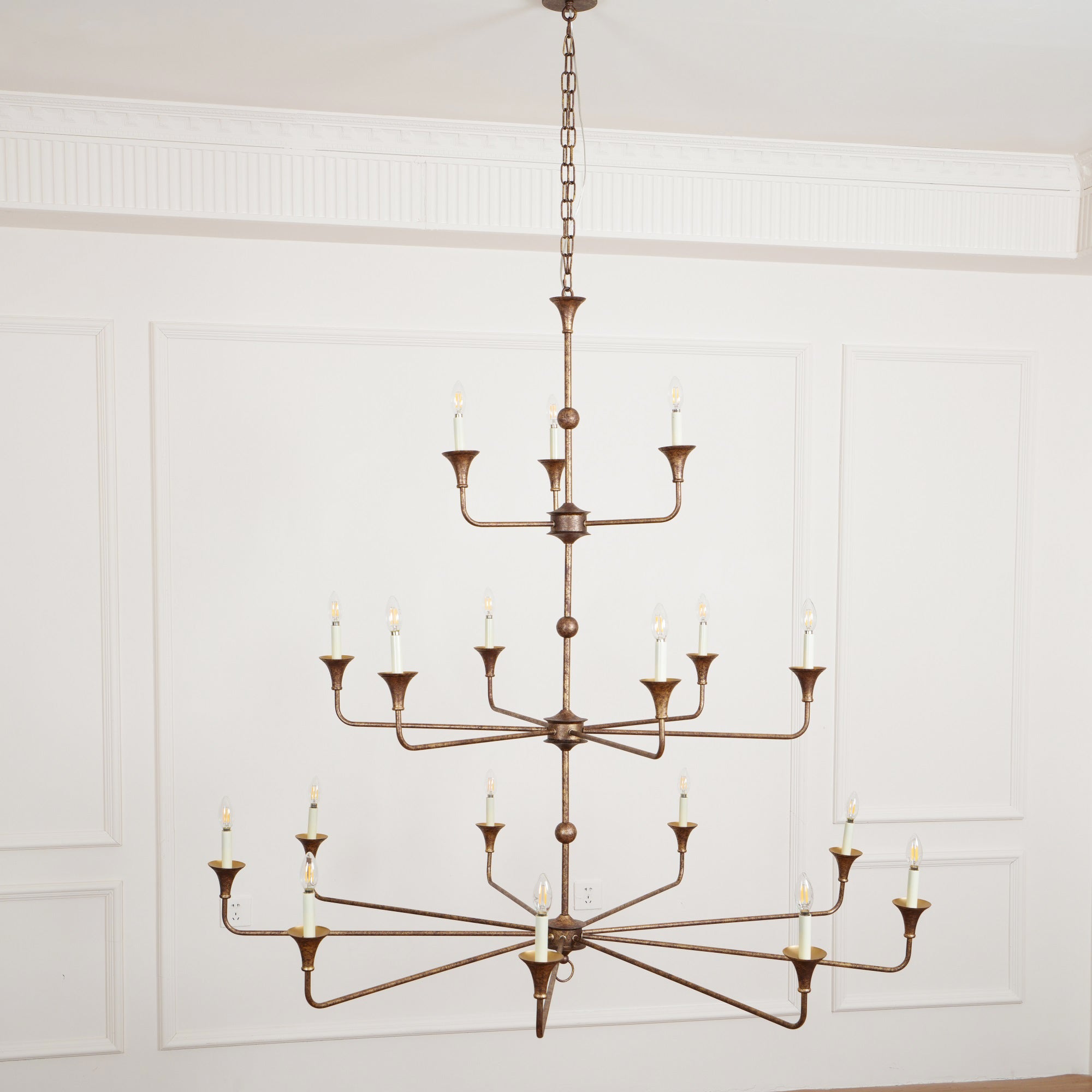 Harlow Chandelier