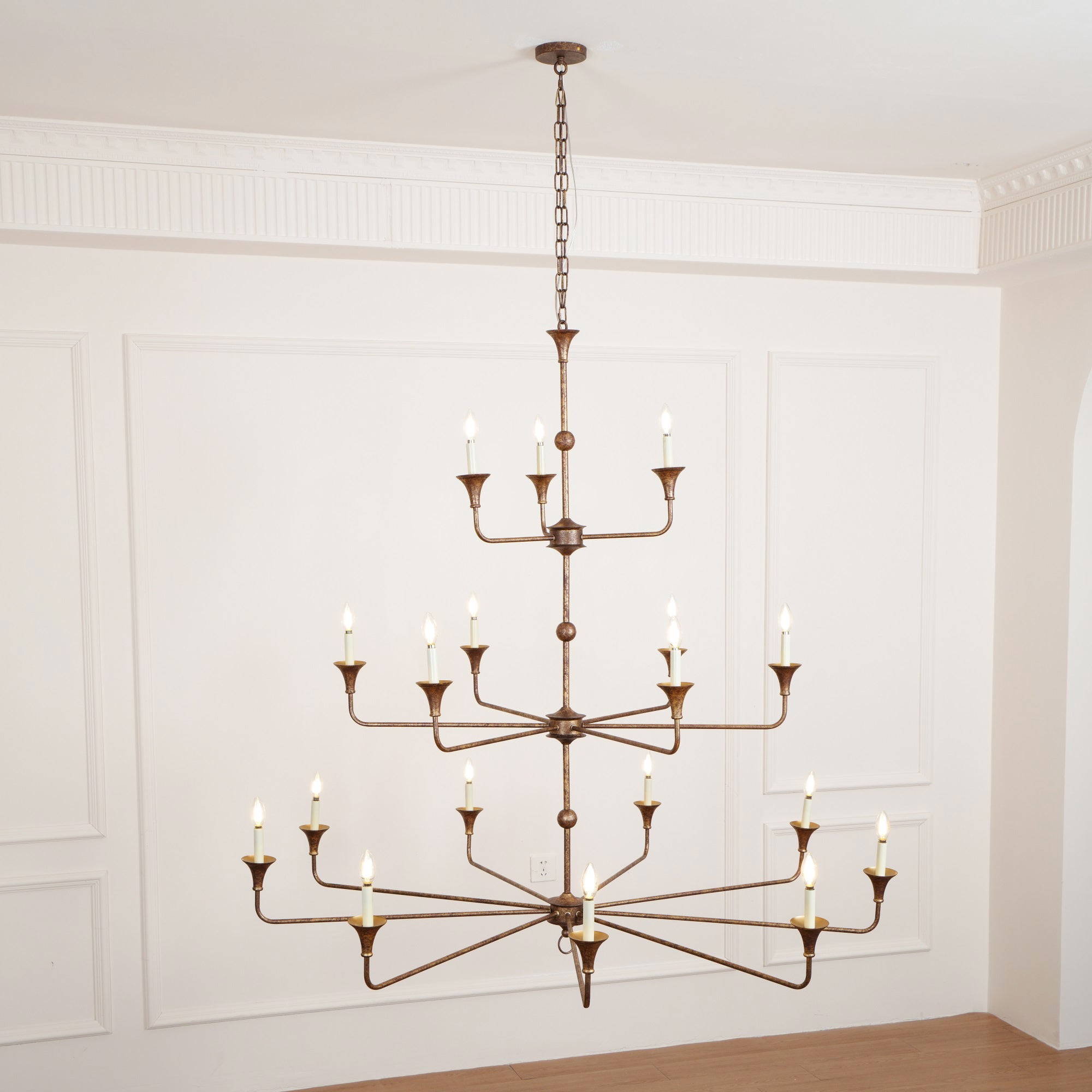 Harlow Chandelier