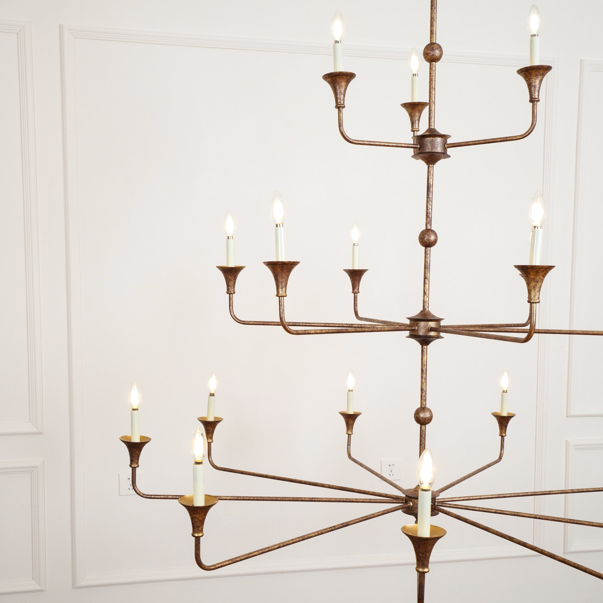 Harlow Chandelier