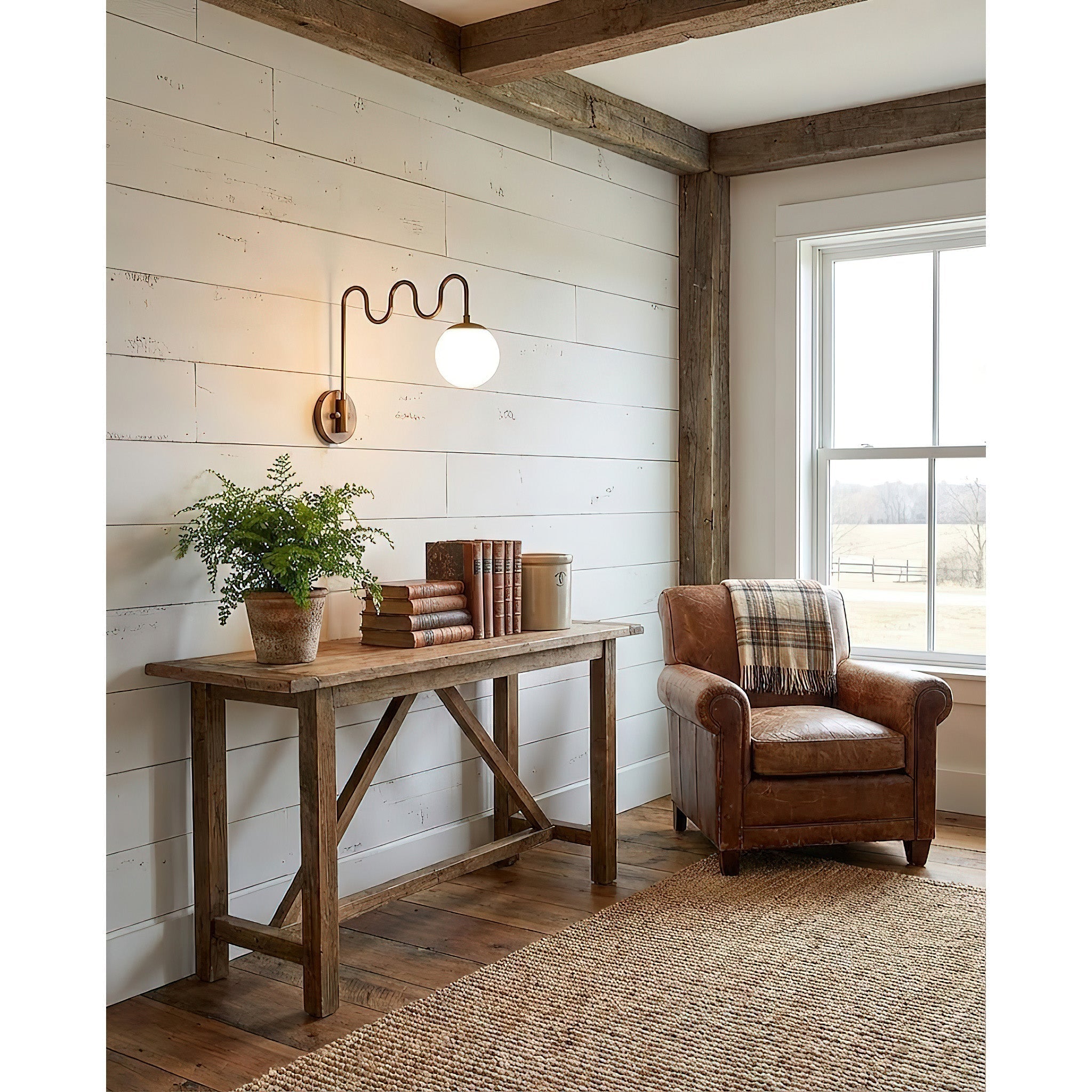 Averyn  Wall Lamp