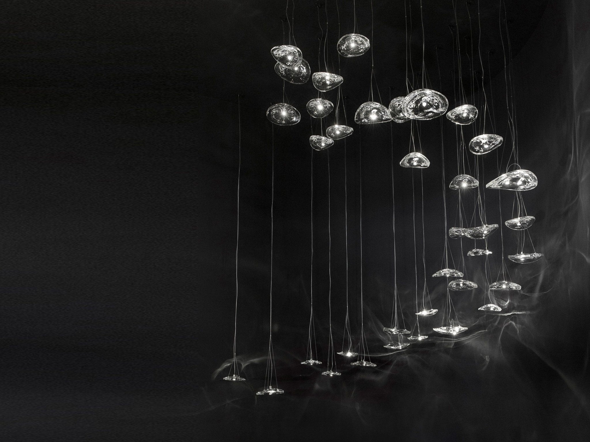 Manta Drift Chandelier-Neutral Decor