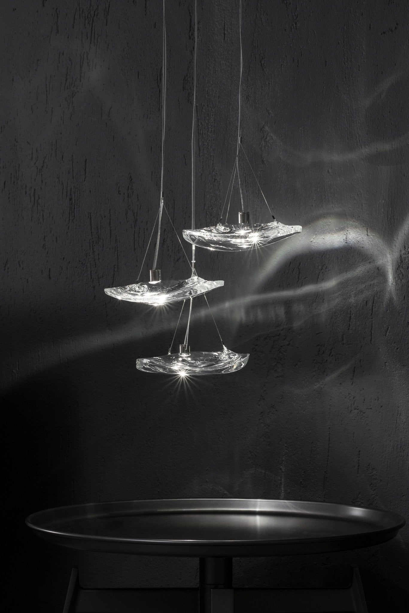 Manta Drift Chandelier-Neutral Decor