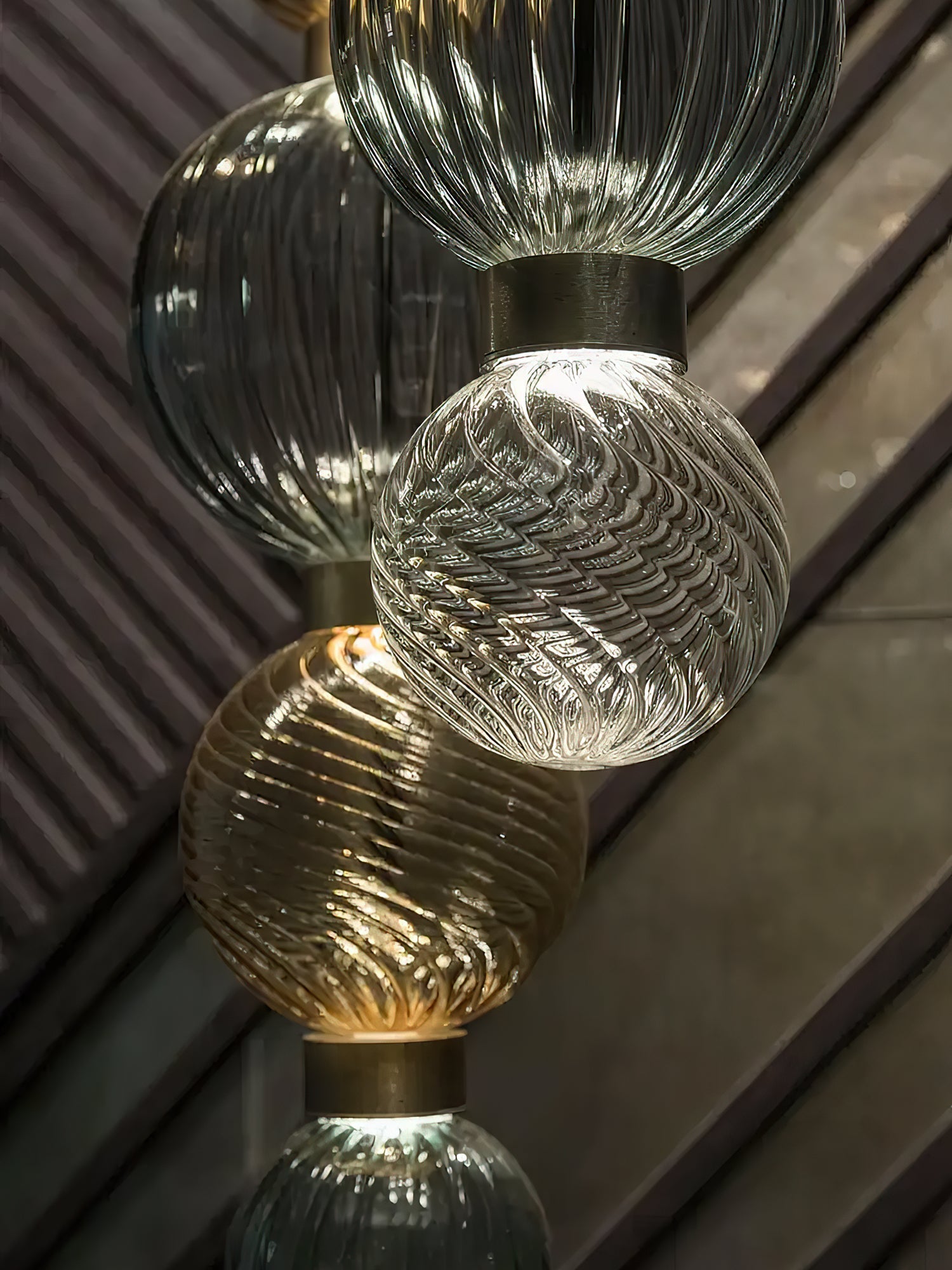 Tahl Globe Pendant Lamp-Neutral Decor