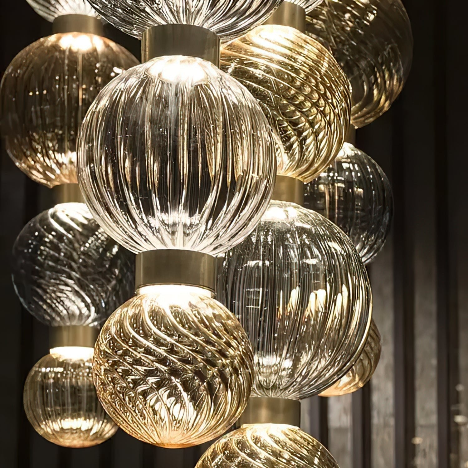 Tahl Globe Pendant Lamp-Neutral Decor