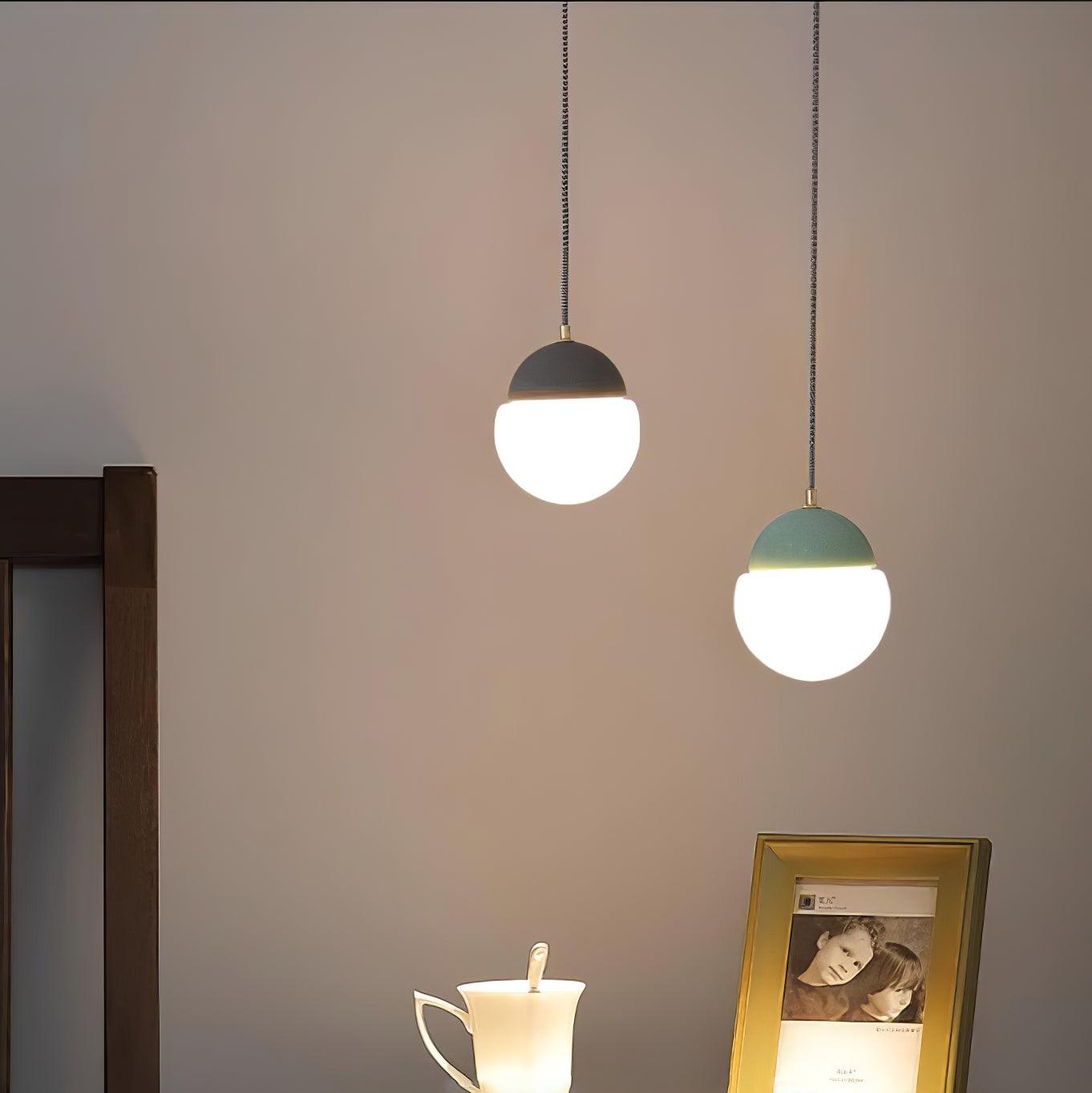 Ilraearis Glass Pendant Light-Neutral Decor