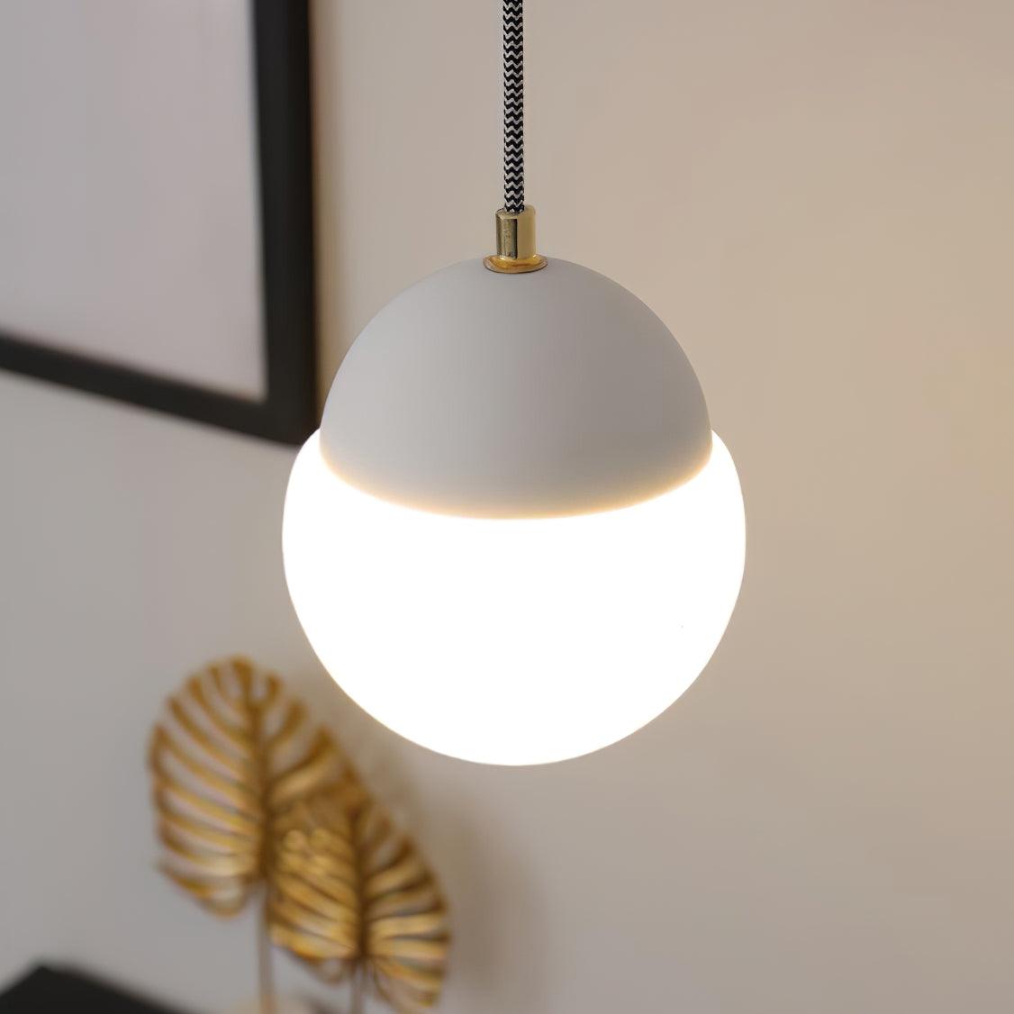 Ilraearis Glass Pendant Light-Neutral Decor