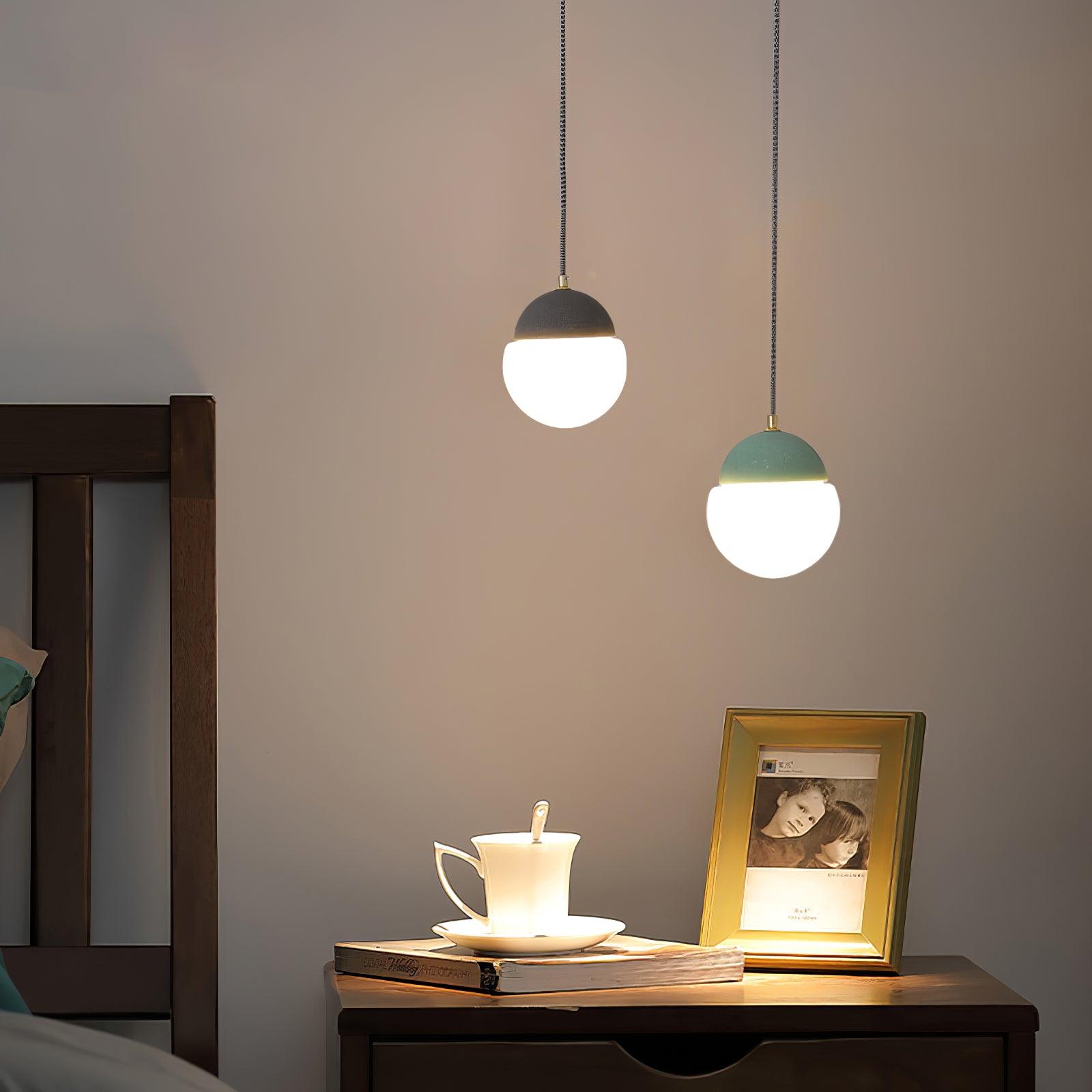 Ilraearis Glass Pendant Light-Neutral Decor