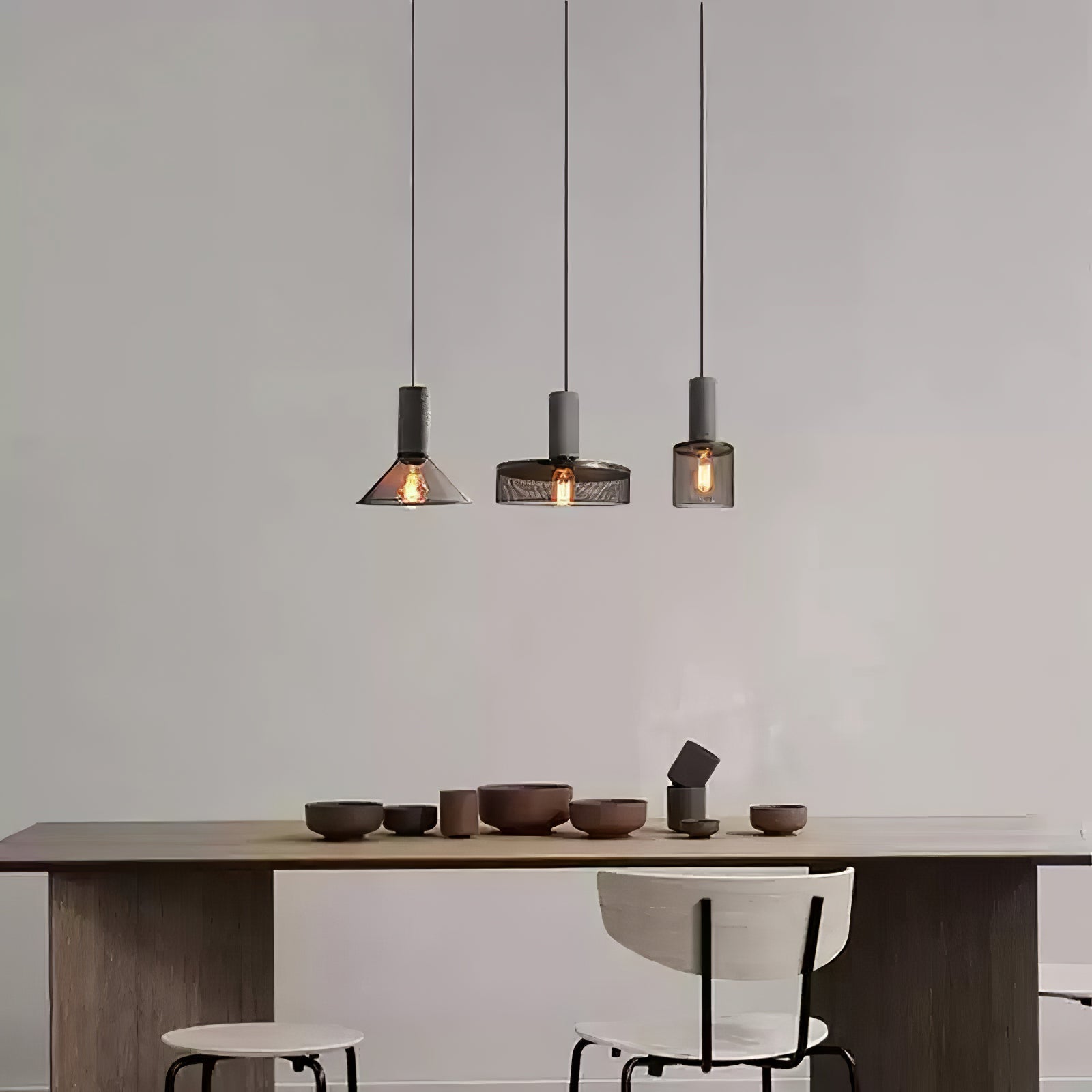 Noveno Cement Mesh Pendant Light-Neutral Decor