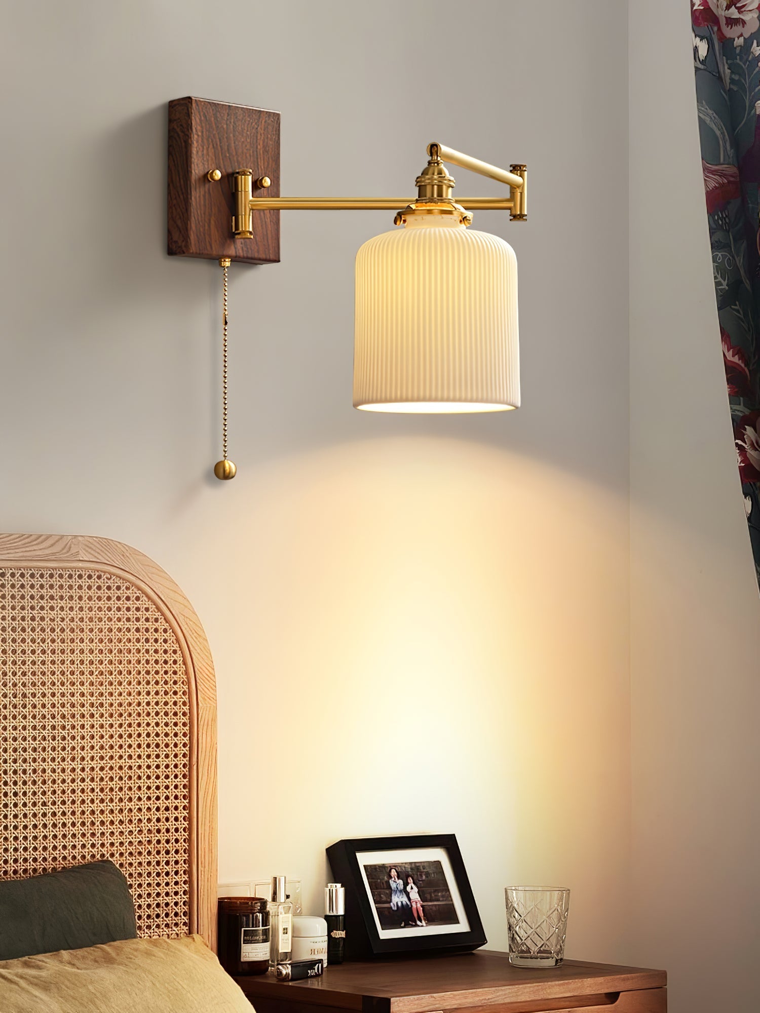 Diroxen Wall Lamp Unique Geometry Ceramic Metal-Neutral Decor