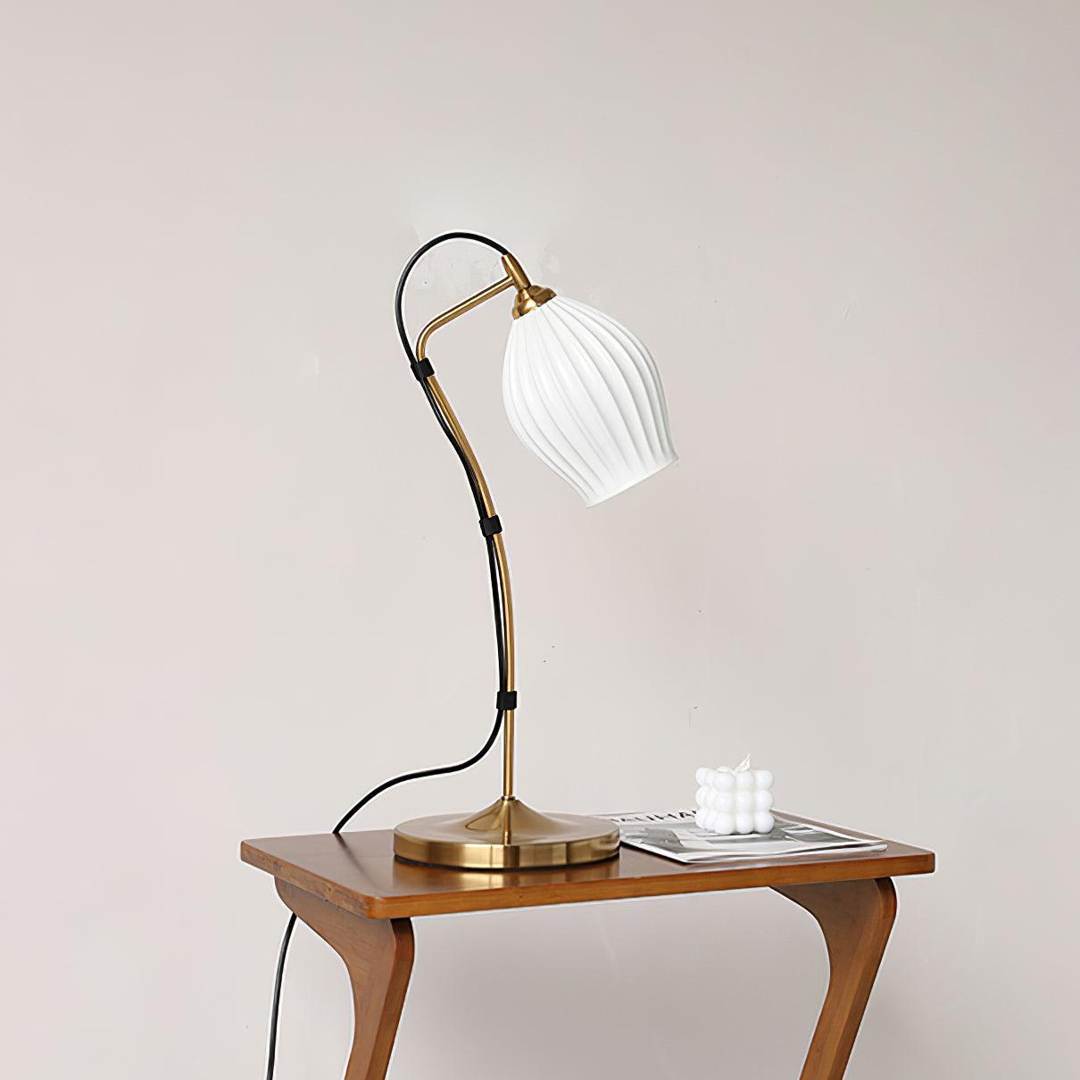 Jude Vintage Table Lamp-Neutral Decor