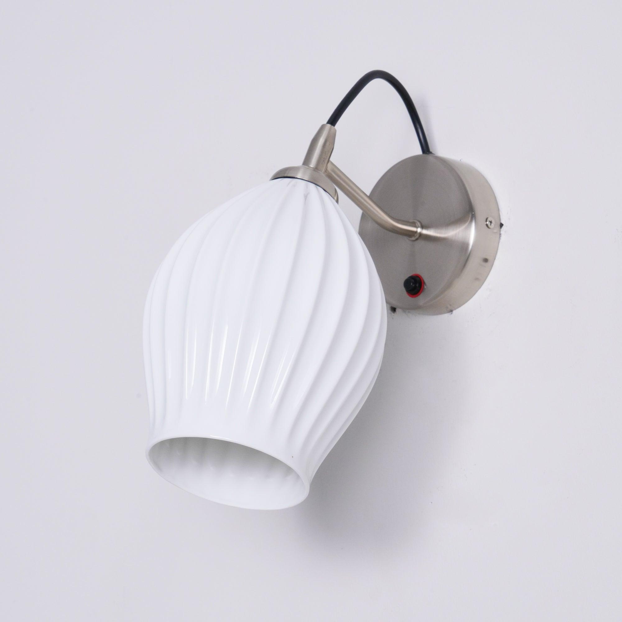 Zotalisra Modern Minimalist Ribbed Ceramic Wall light-Neutral Decor