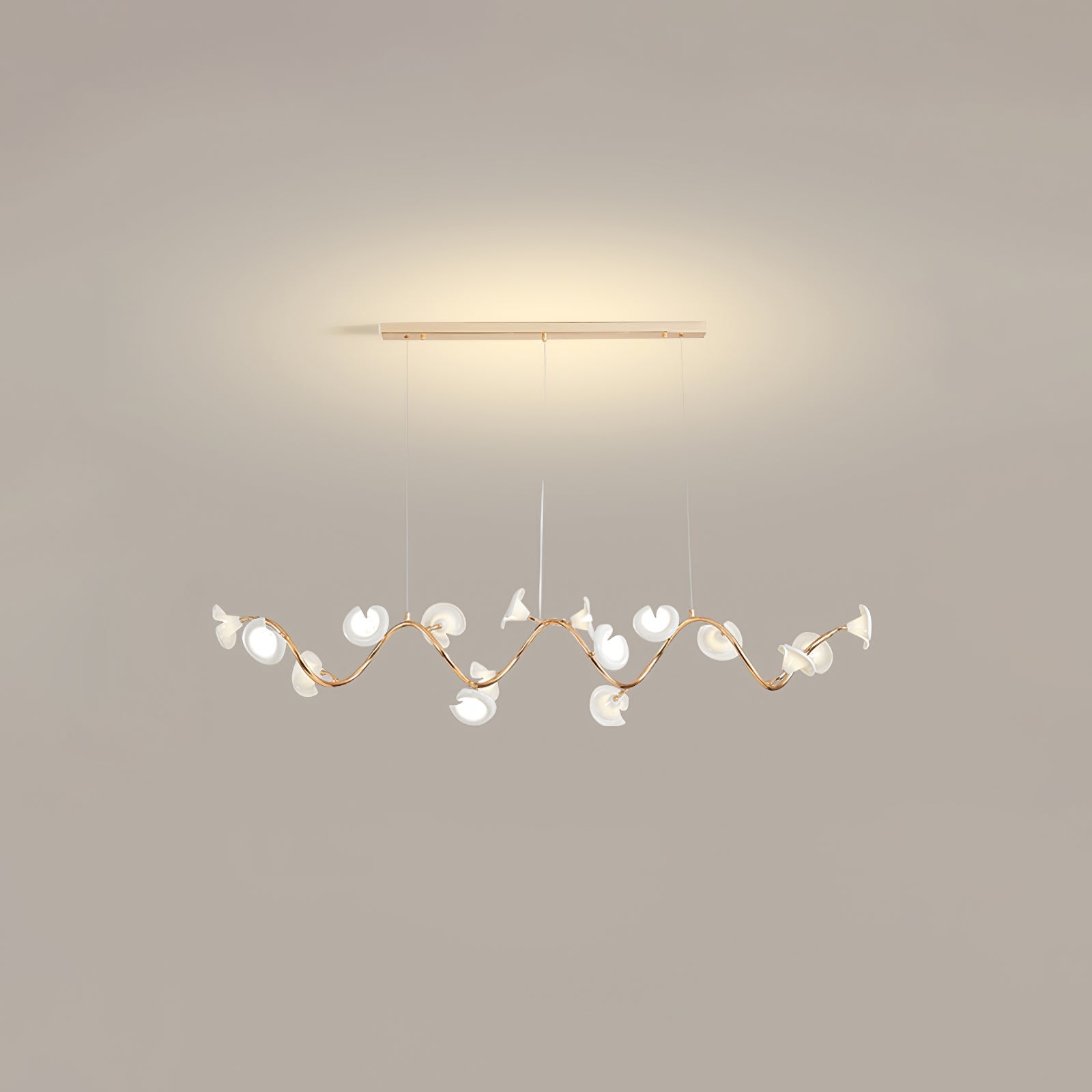 Covlen Chandelier Blossom Branch Elegant-Neutral Decor