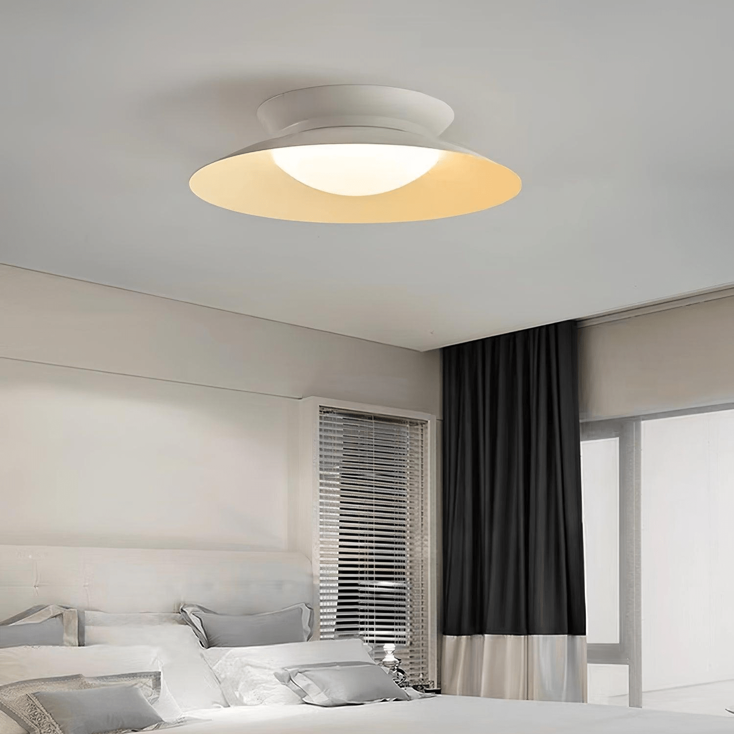 Zezoraris Ceiling Light-Neutral Decor