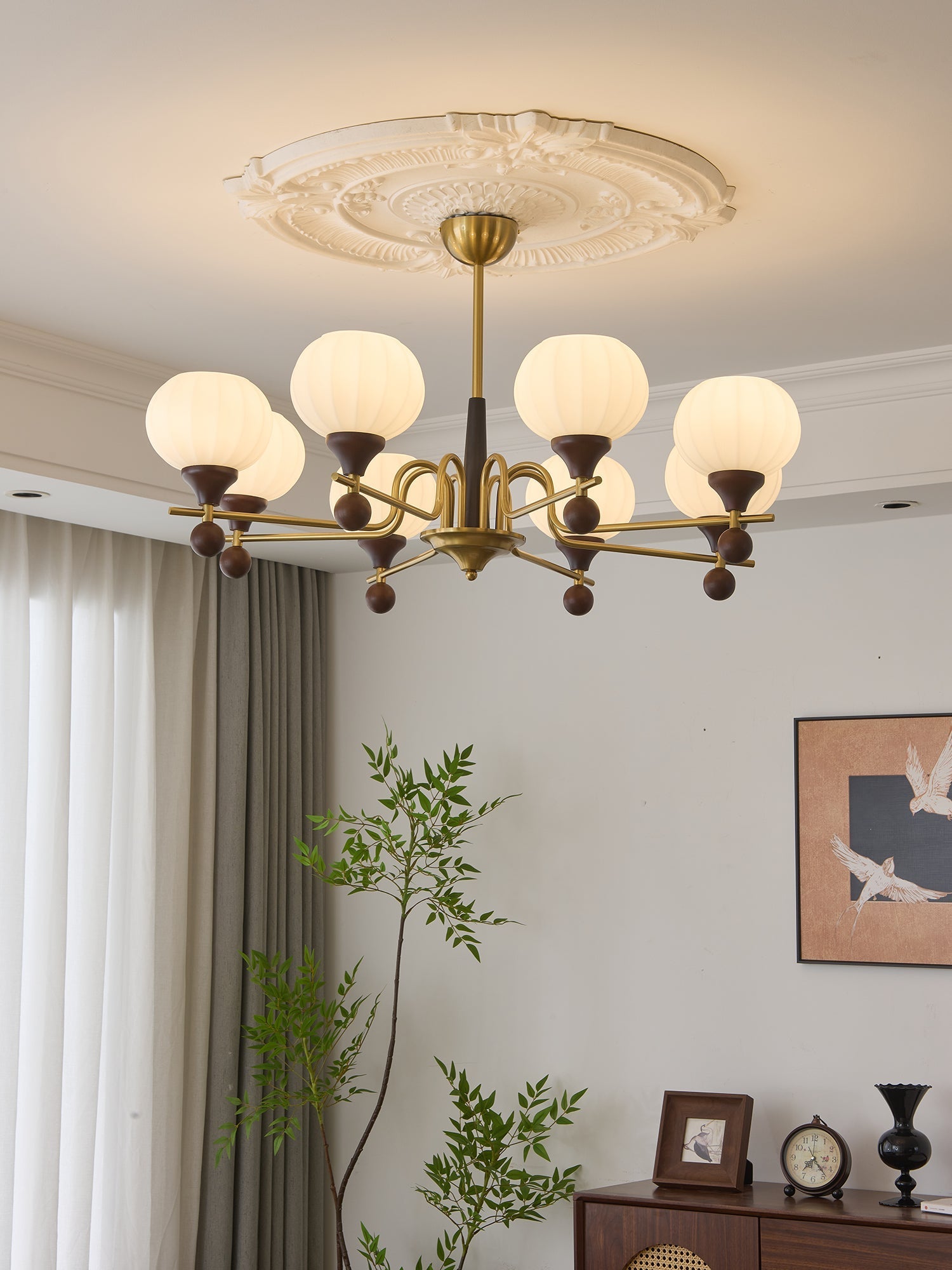 Anorionis Traditional Premium Wood Chandelier-Neutral Decor