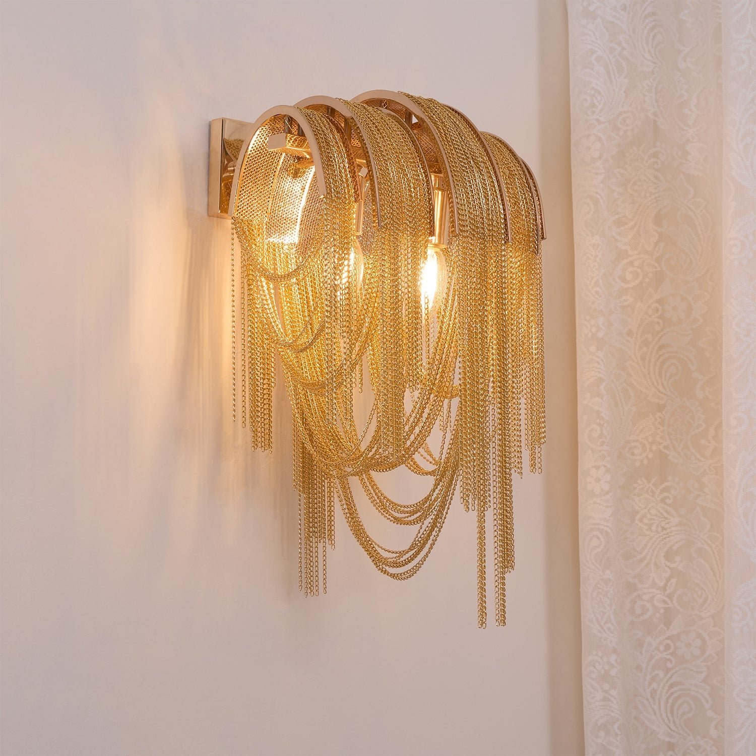 Chains Postmodern Luxury Tassel Wall Lamp-Neutral Decor