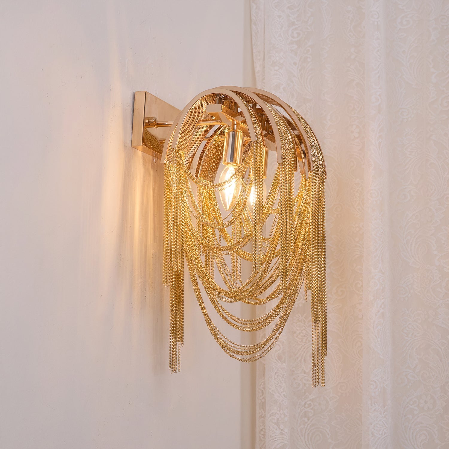 Chains Postmodern Luxury Tassel Wall Lamp-Neutral Decor