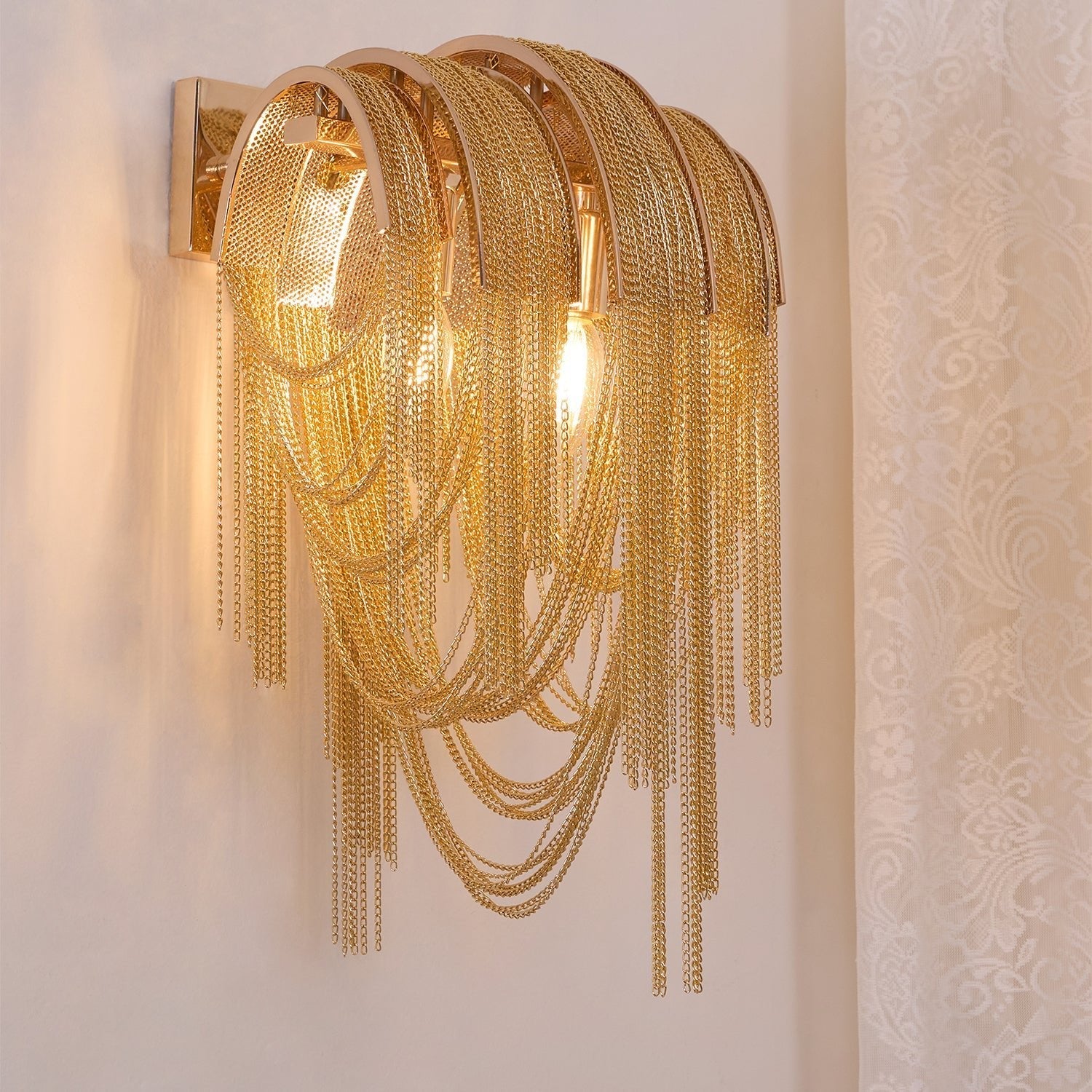 Chains Postmodern Luxury Tassel Wall Lamp-Neutral Decor